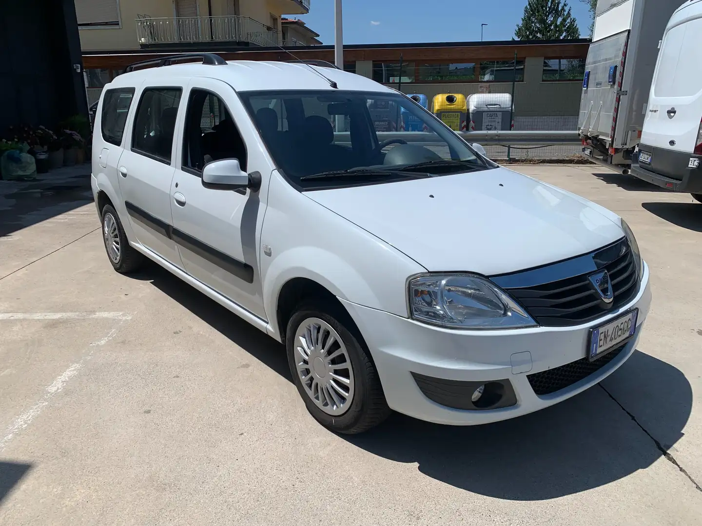 Dacia Logan S.W.1.5 dci  MCV Embleme  90CV Bianco - 1