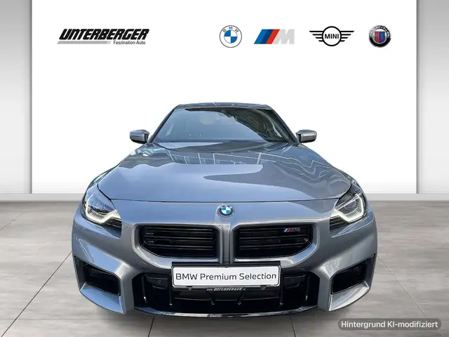BMW M2 view 2