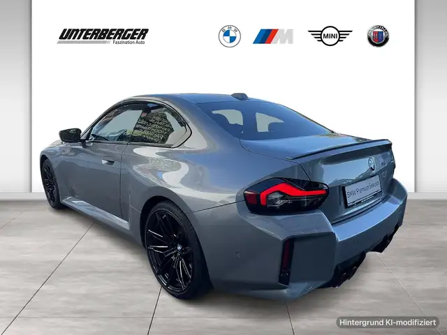 BMW M2 view 4