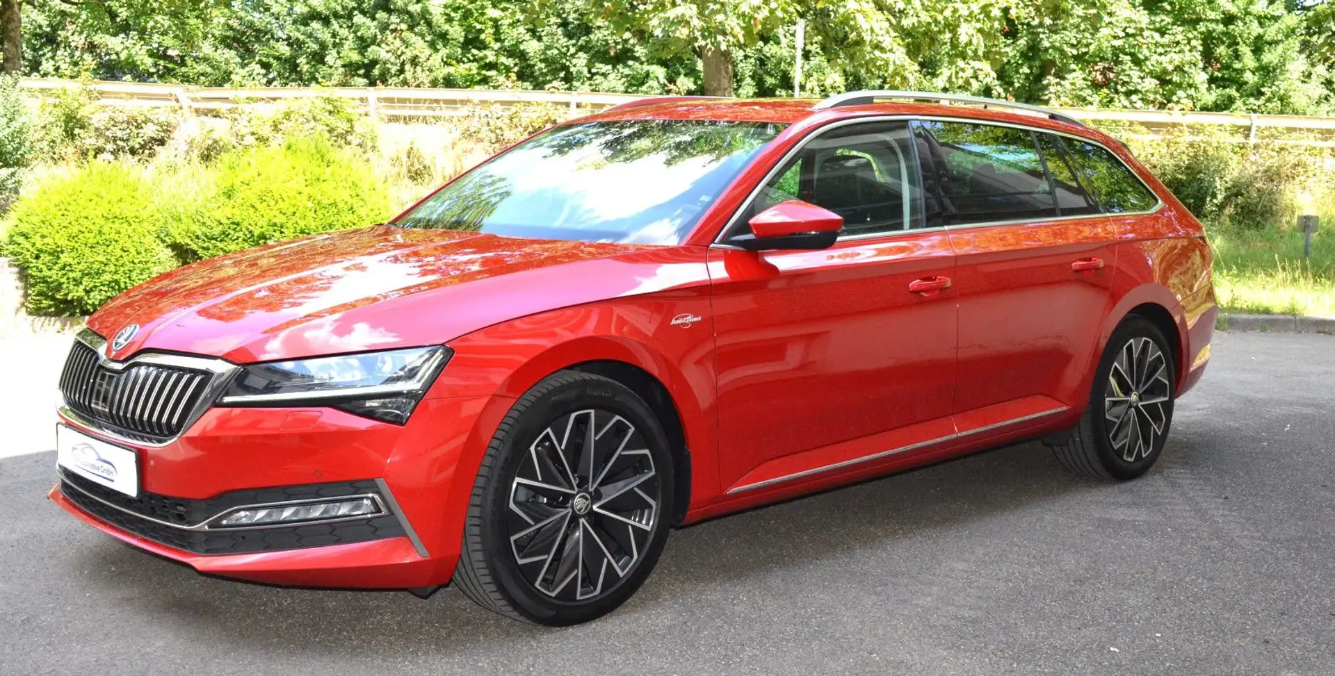 Skoda Superb Combi L&K 4x4 TOP AUSSTATTUNG Rojo - 2