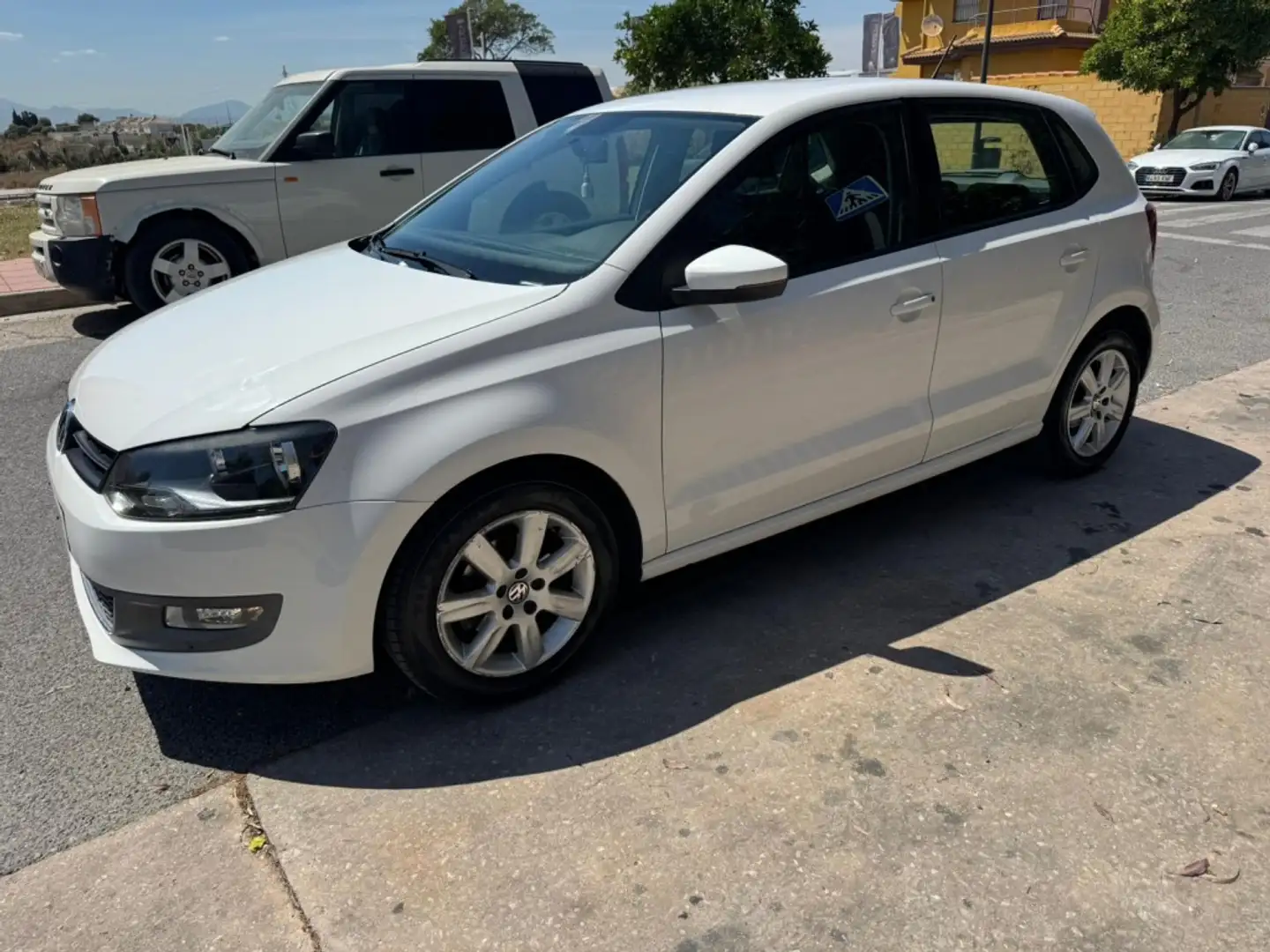 Volkswagen Polo 1.4 Advance DSG Weiß - 2