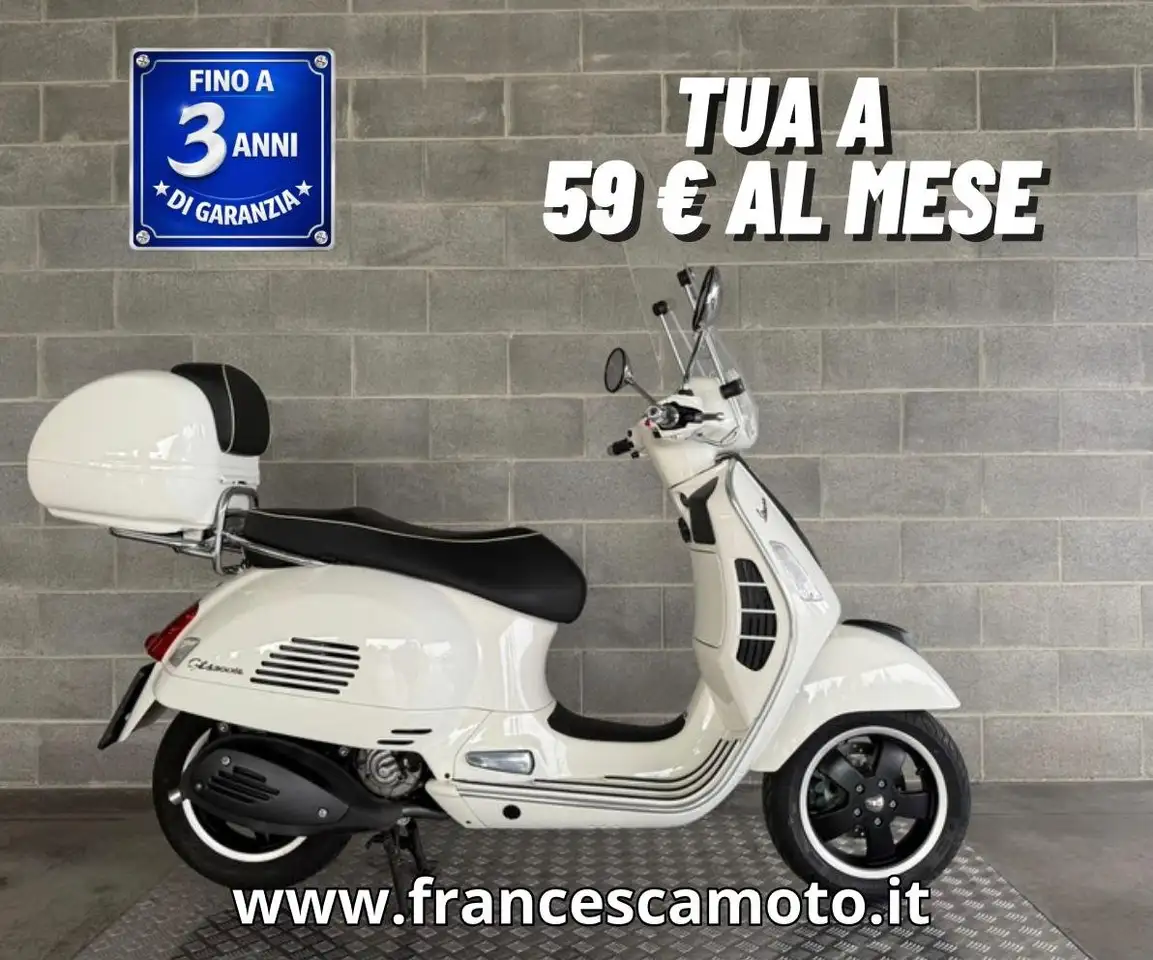 Vespa GTS Super 300