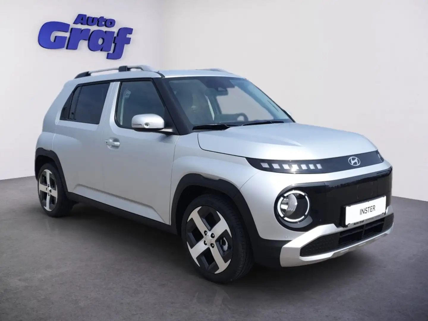 Hyundai Inster Trend Line 49kWh r5t42-O1/4 Plateado - 2