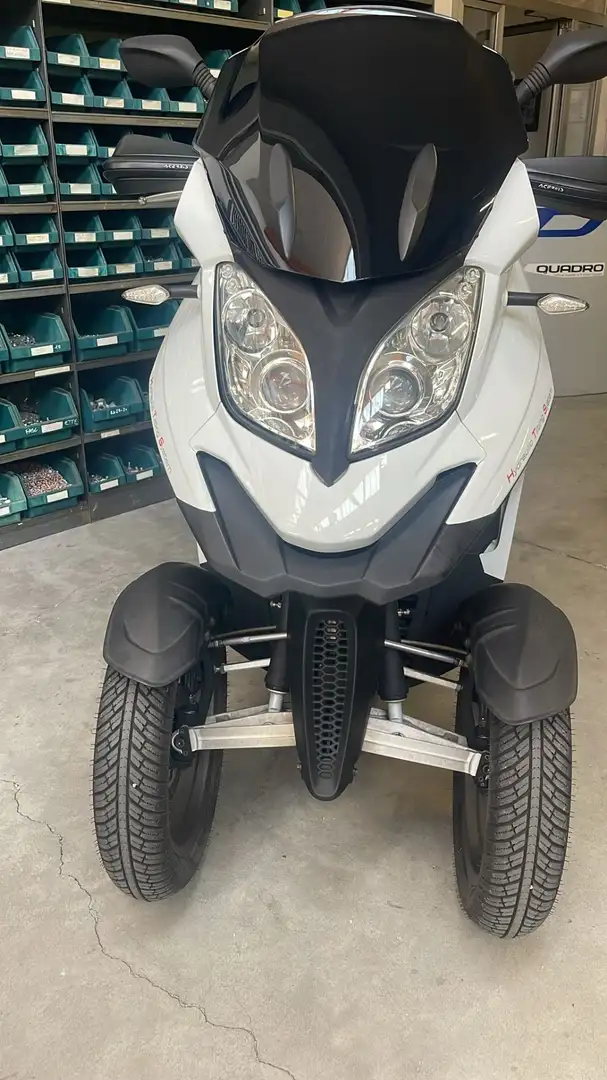 Quadro 350S Alb - 1