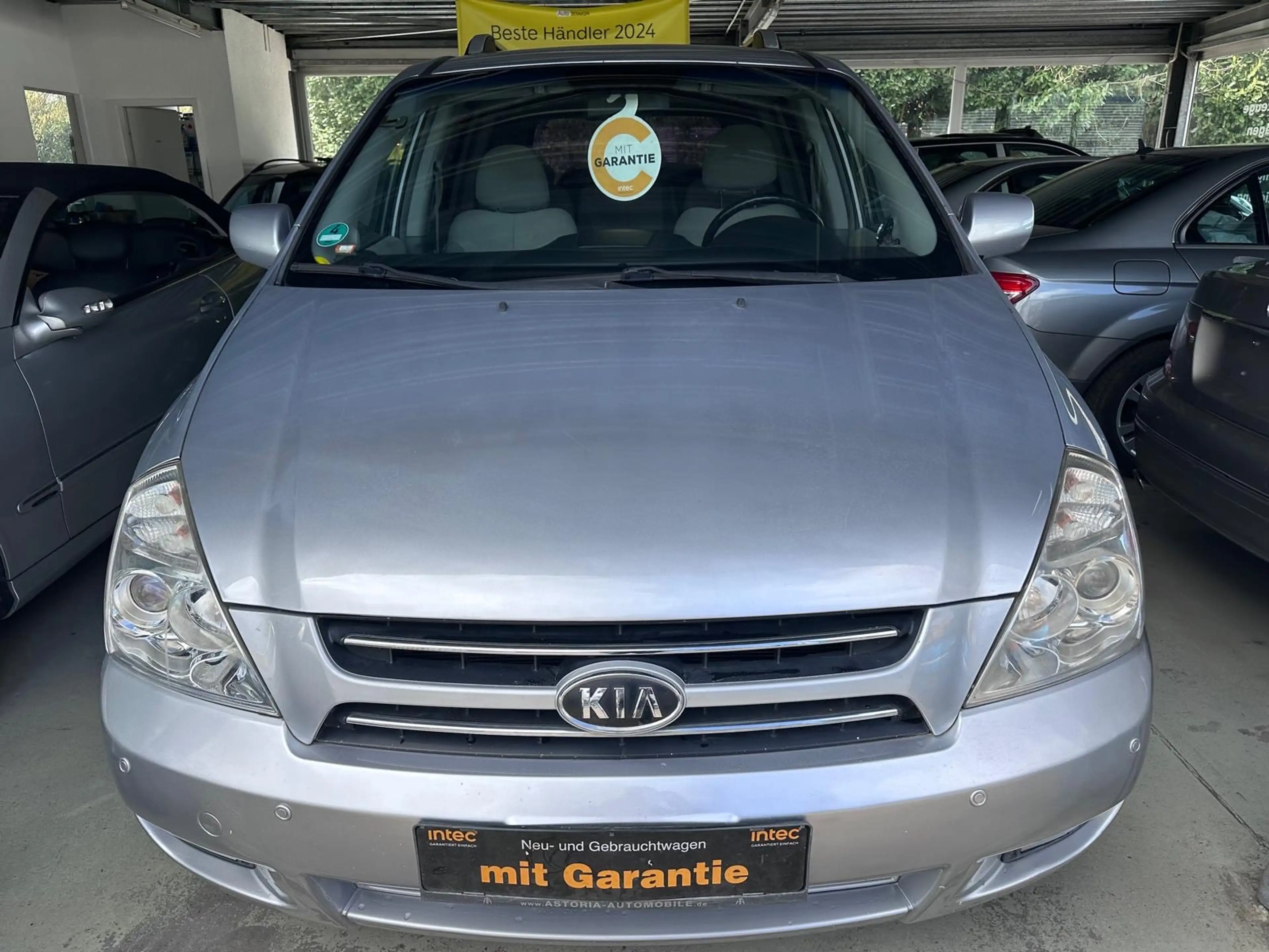 Kia Carnival 2.9 CRDi VGT EX
