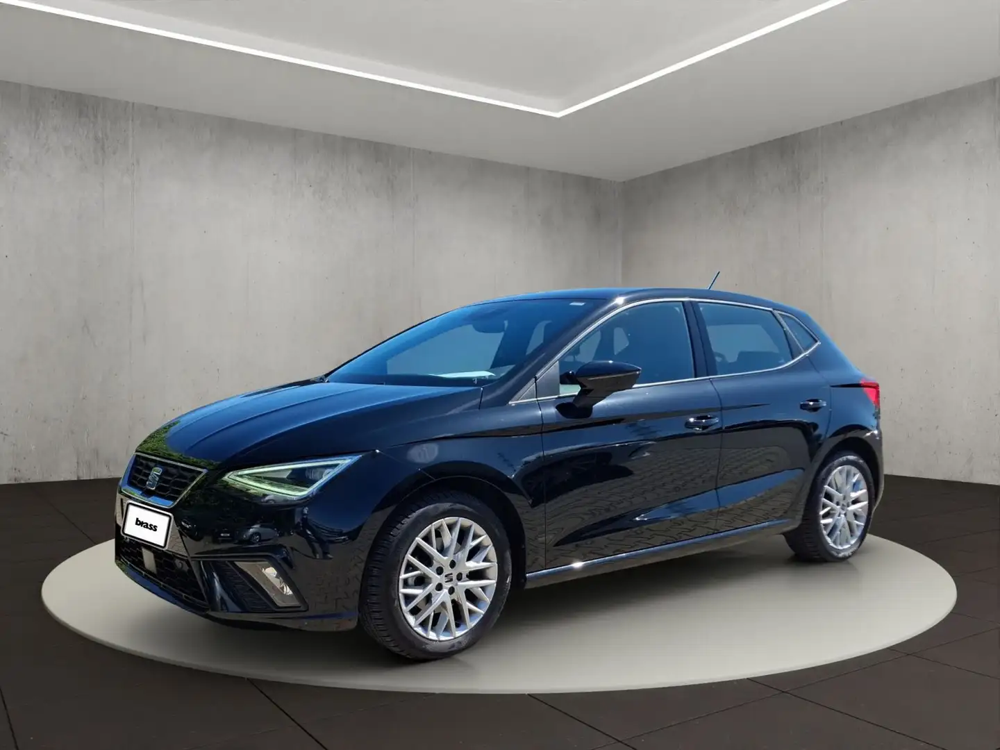 SEAT Ibiza 1.0 TSI FR OPF Schwarz - 1