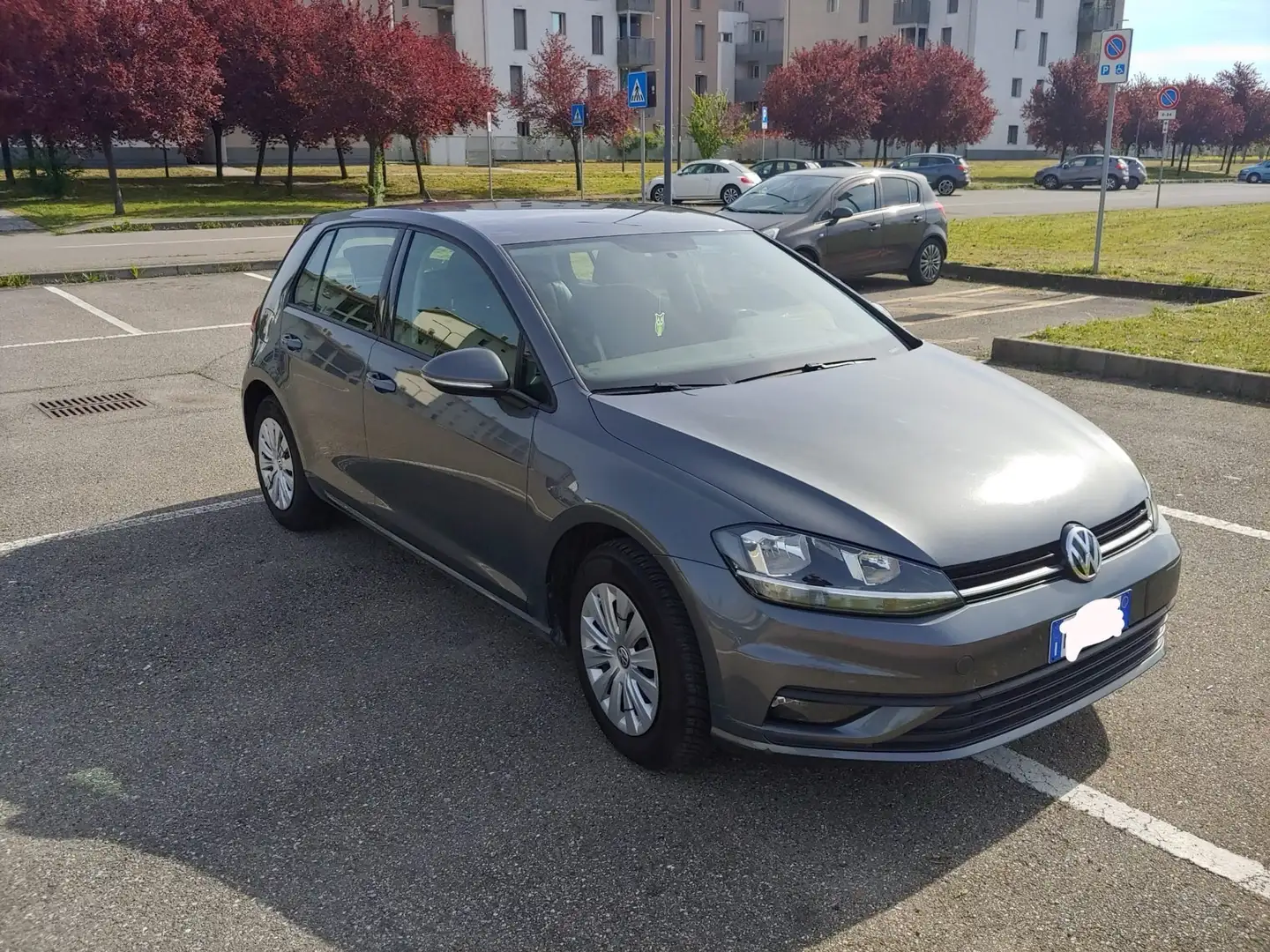 Volkswagen Golf 5p 1.0 tsi Trendline 85cv Neopatentati - 1