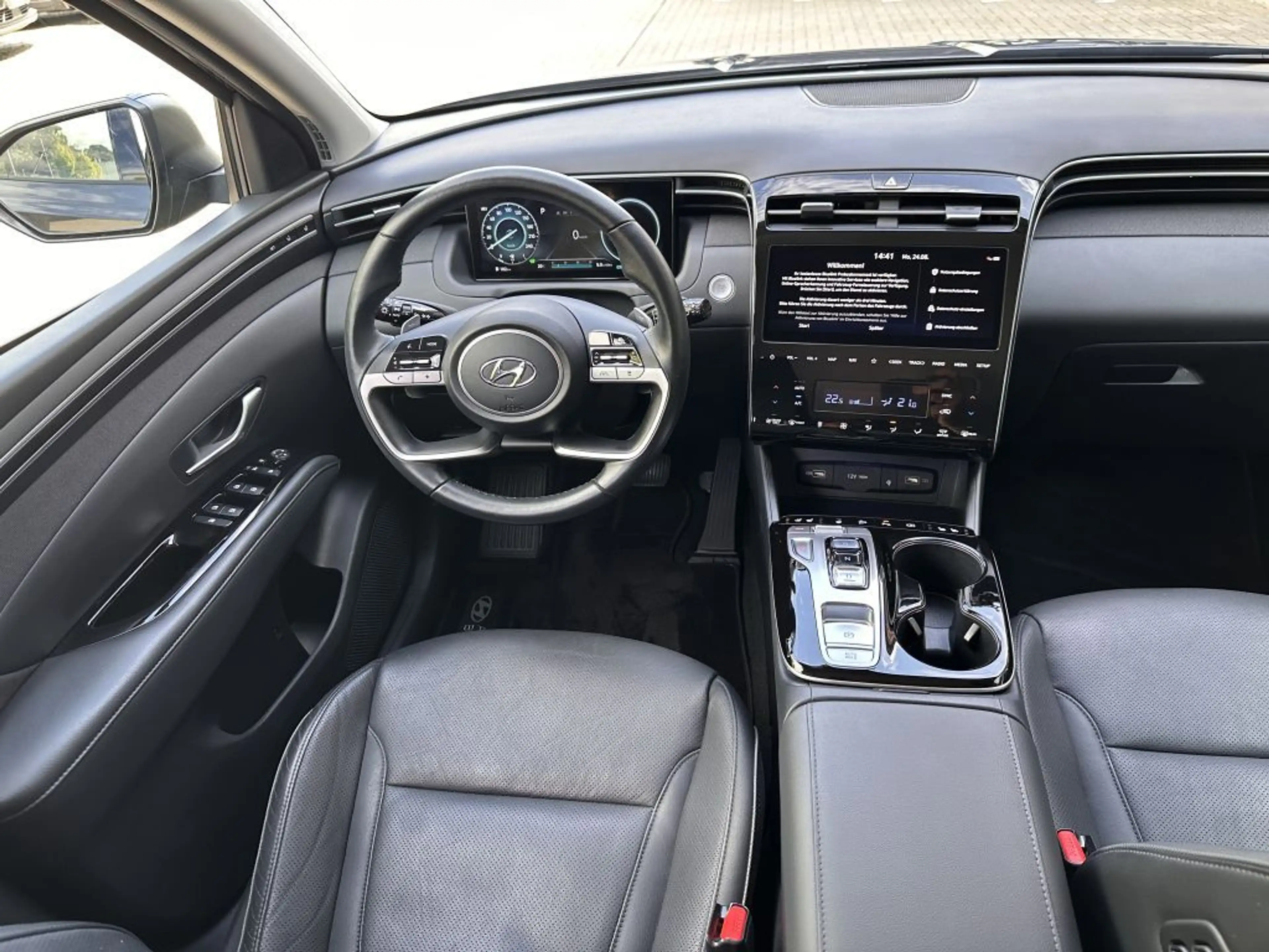 Hyundai TUCSON 1.6 T-GDi Plug-in-Hybrid 4WD Prime +Assis — photo 10