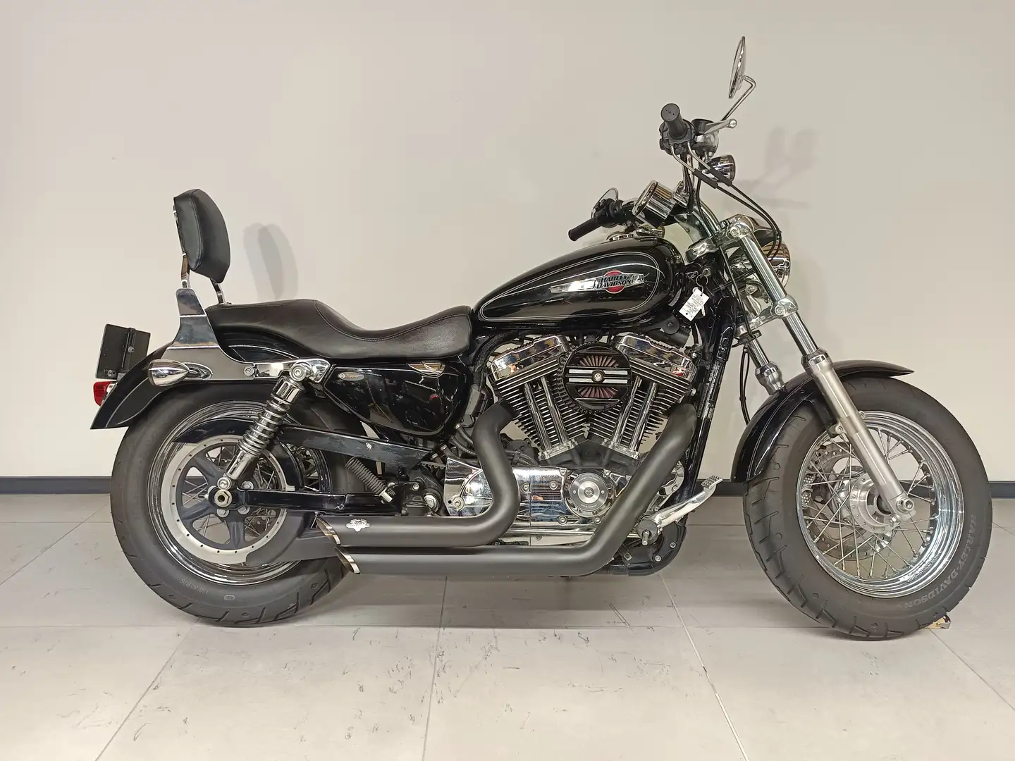Harley-Davidson Sportster 1200 Noir - 1