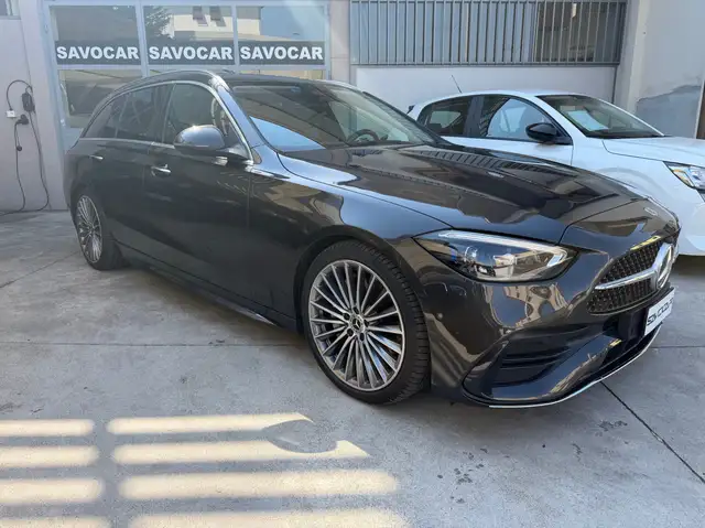 Mercedes-Benz C-Class view 2