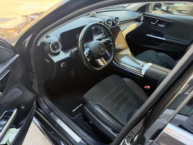 Mercedes-Benz C-Class view 7