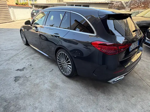 Mercedes-Benz C-Class view 5