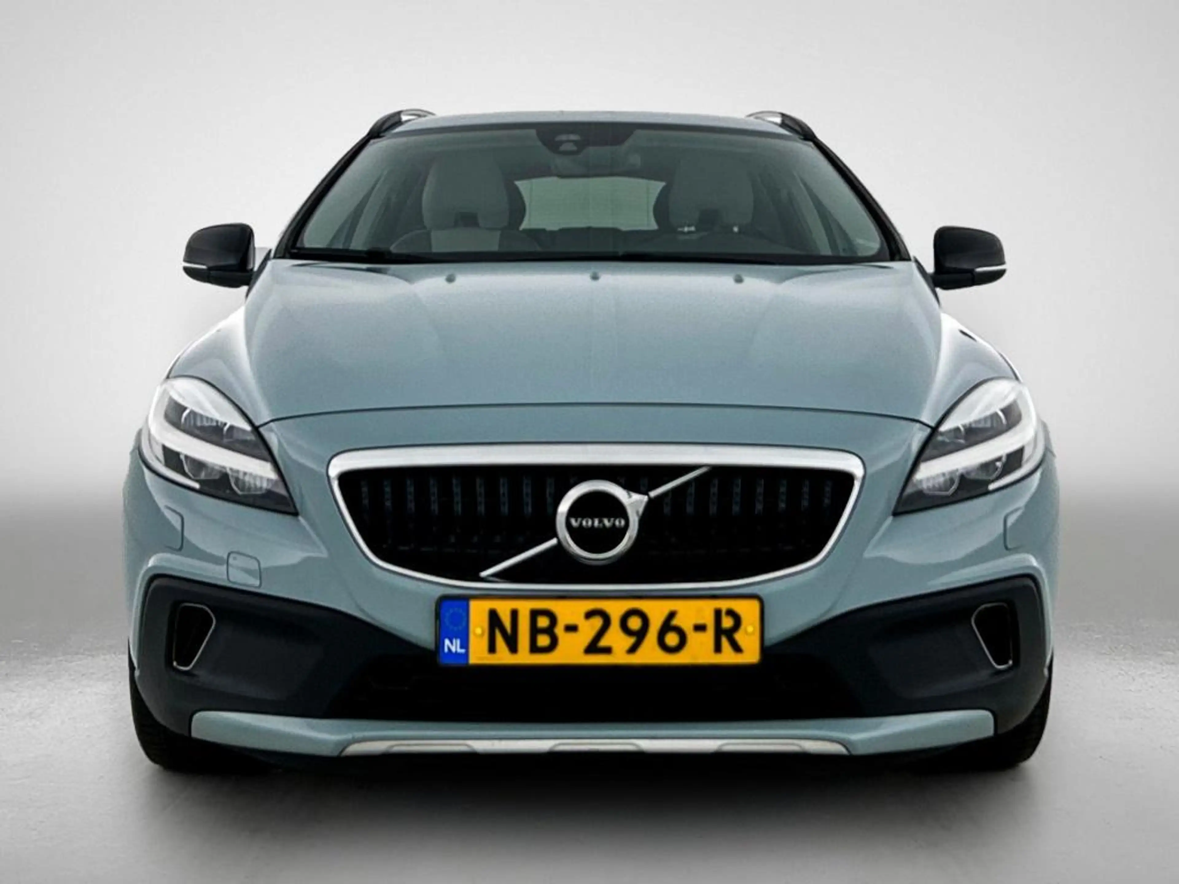Volvo V40 Cross Country 1.5 T3 Momentum | Trekhaak | Navigatie | Cruise Co — photo 5