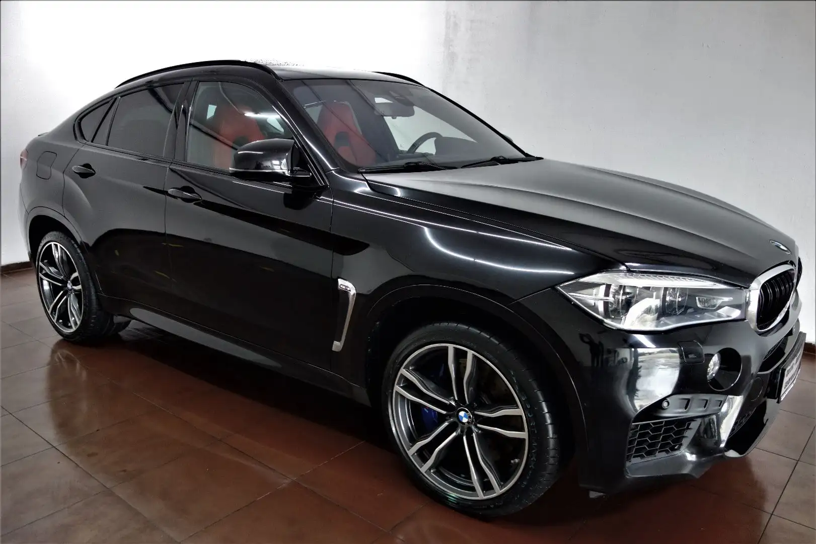 BMW X6 M Head-Up/Soft-Close/21-Zoll/Fond-TV/360°/Std Schwarz - 1