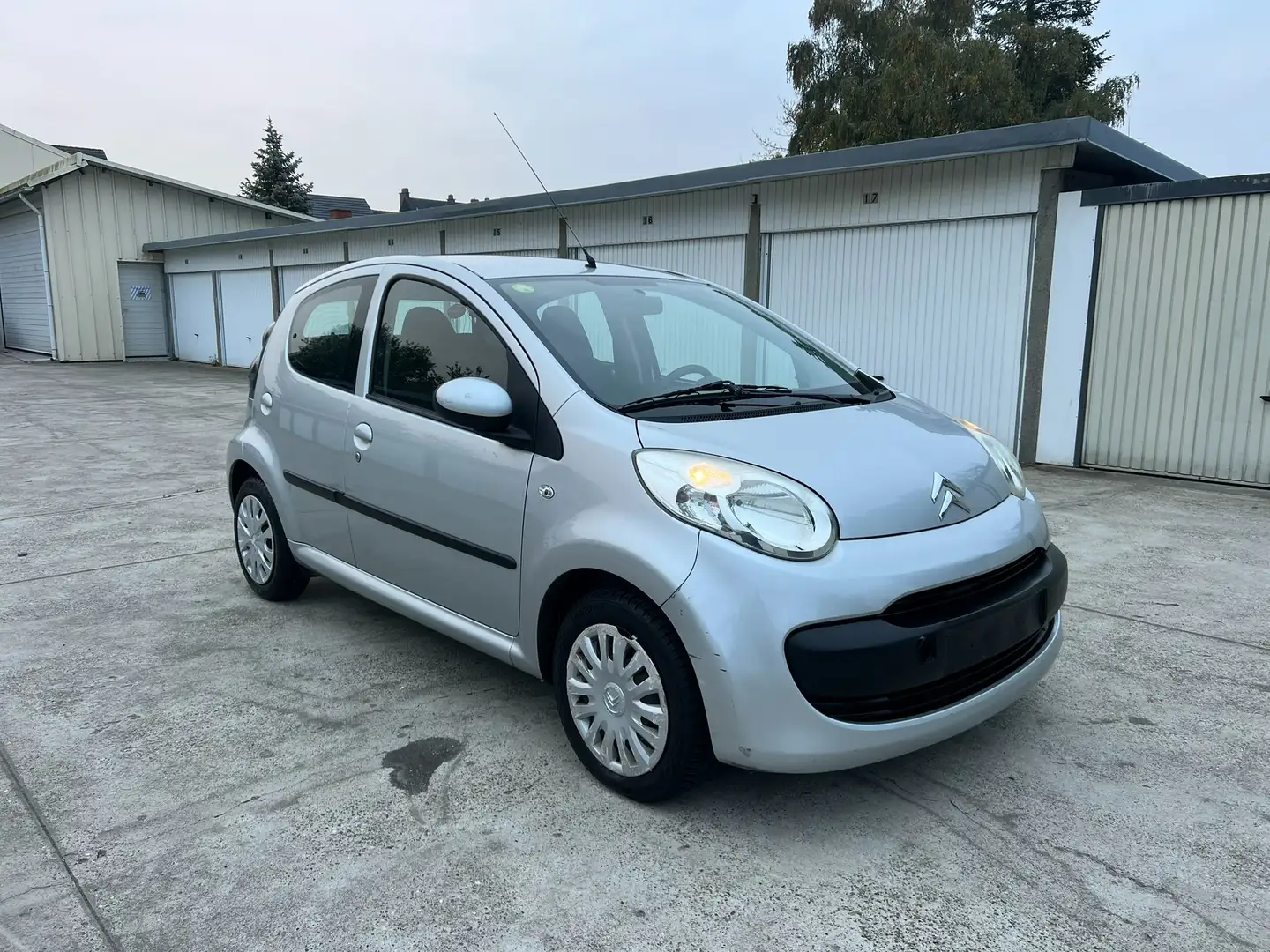 Citroen C1 C1 1.0i 12v Seduction Grijs - 1