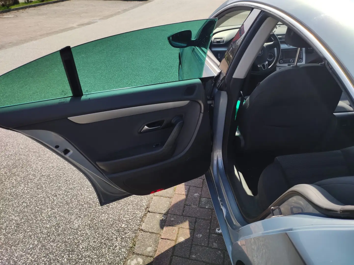 Volkswagen Passat CC 2.0 TDI BlueMotion Technology DSG - 1