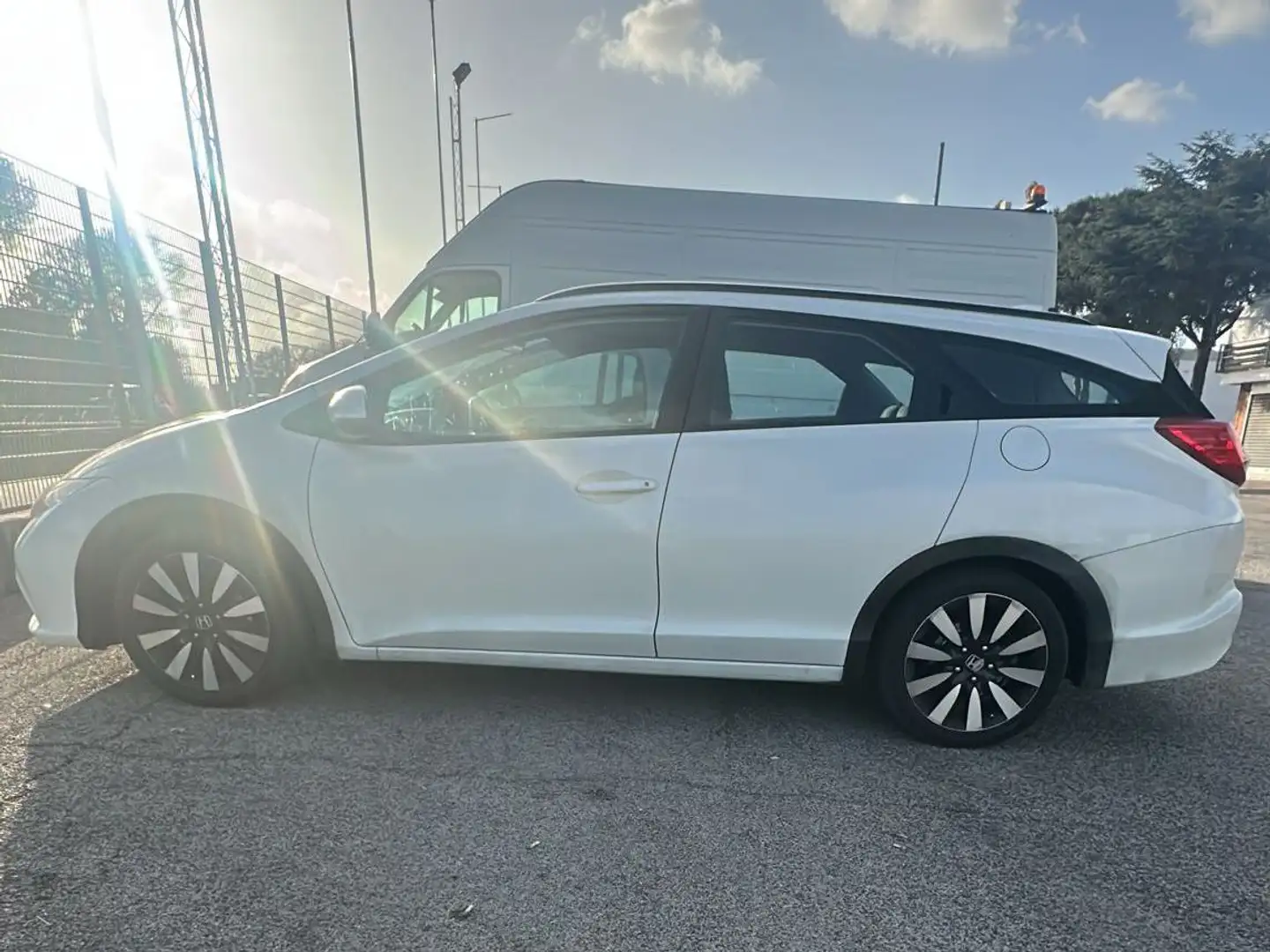 Honda Civic Civic Tourer 1.6 Comfort Bianco - 2