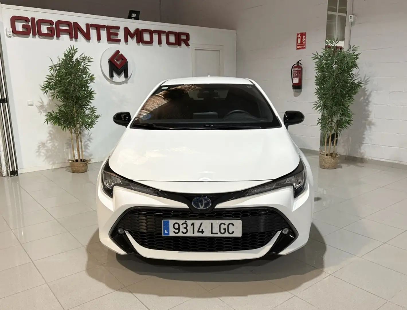 Toyota Corolla 125H Active Blanco - 2