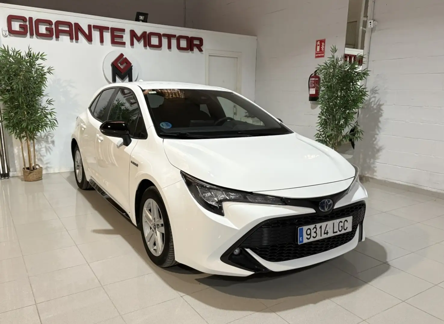Toyota Corolla 125H Active Blanco - 1