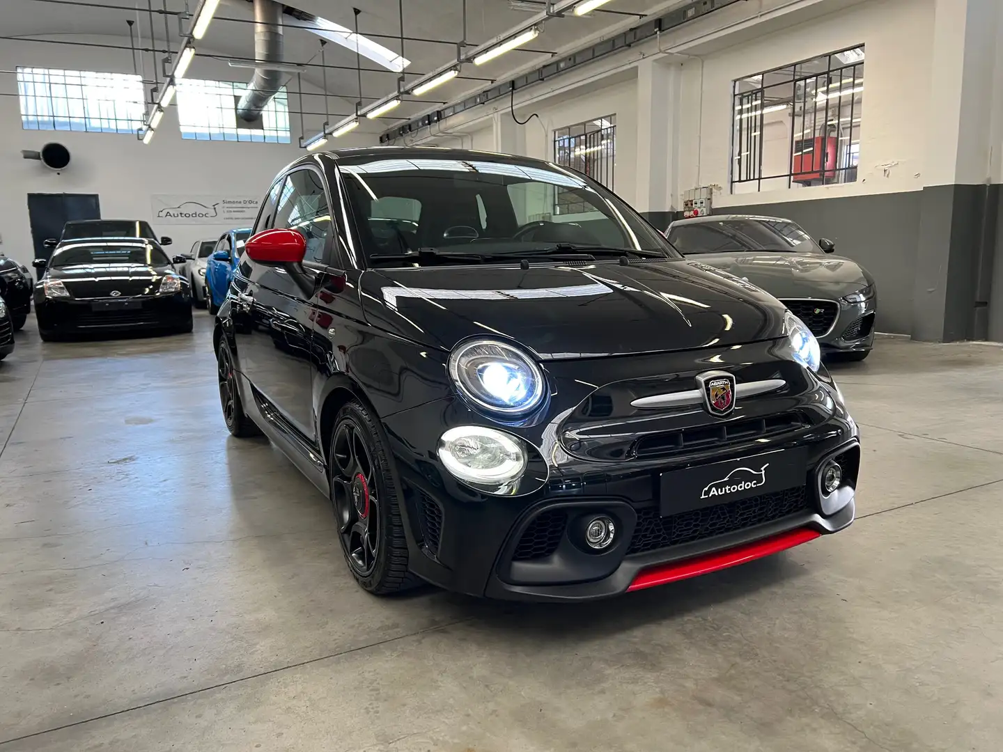 Abarth 595 Pista 595 1.4 t-jet Pista 160cv my18 RECORD MONZA Negro - 2