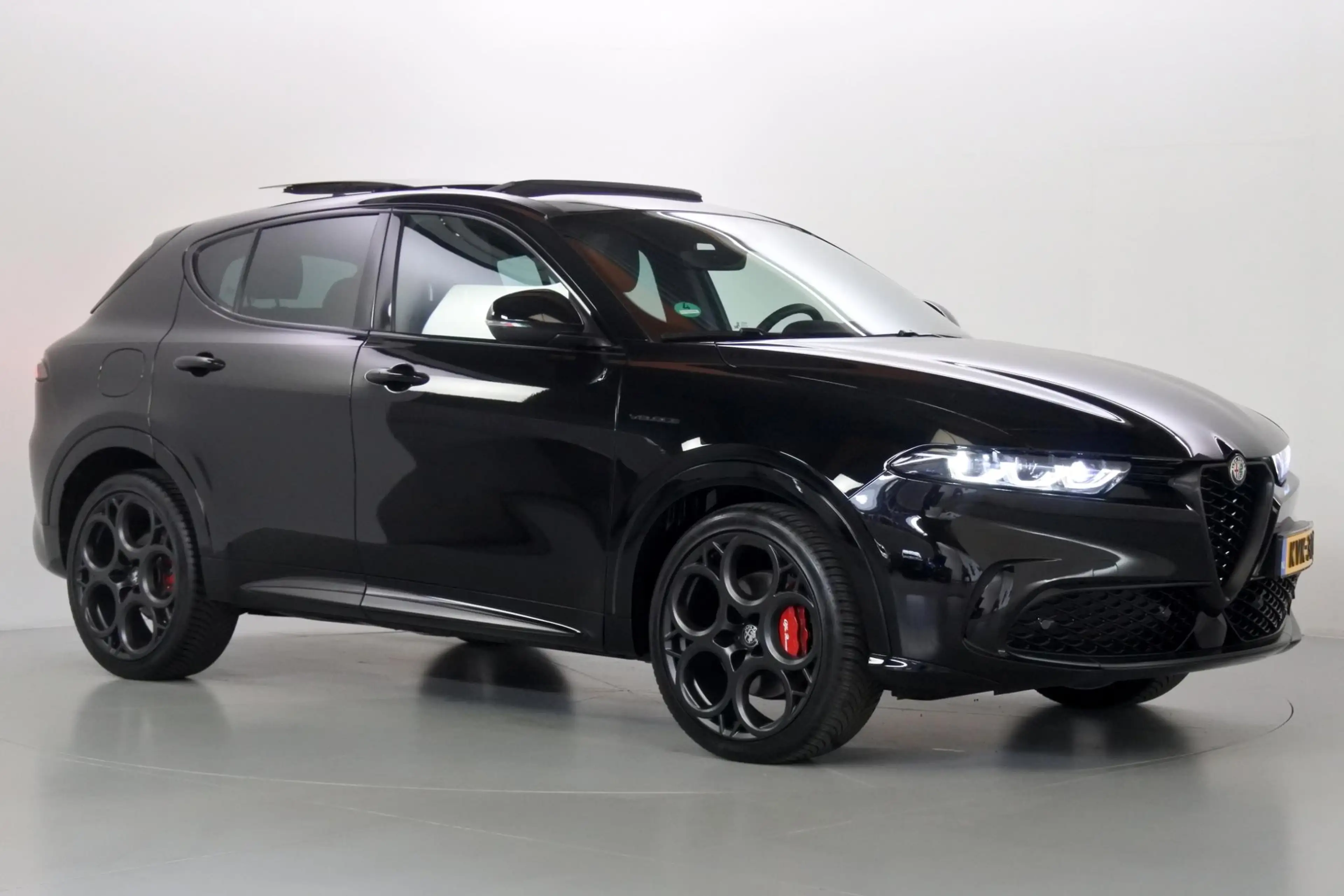 Alfa Romeo Tonale 1.5T 160pk Hybrid Veloce Panorama 20" — photo 43