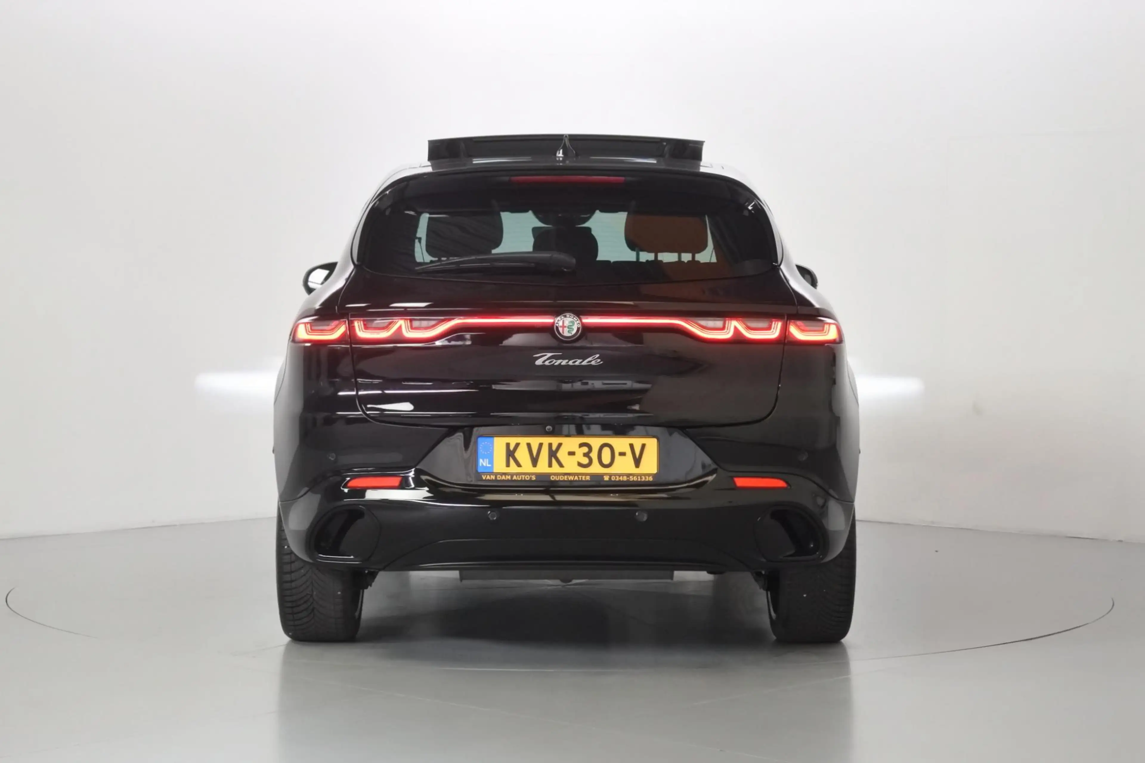 Alfa Romeo Tonale 1.5T 160pk Hybrid Veloce Panorama 20" — photo 41