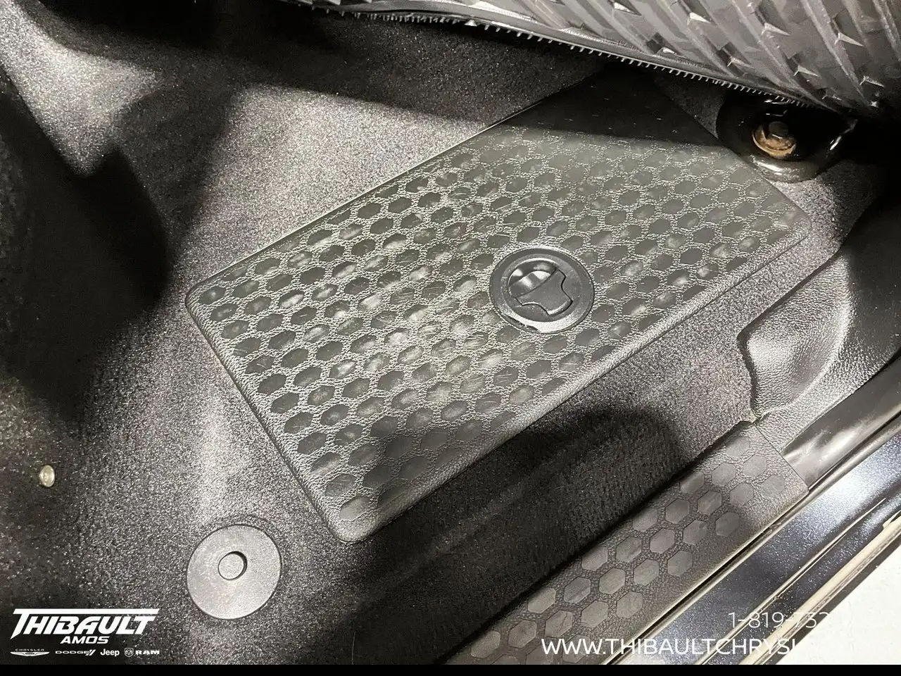 RAM 2500 снимка RAM 2500