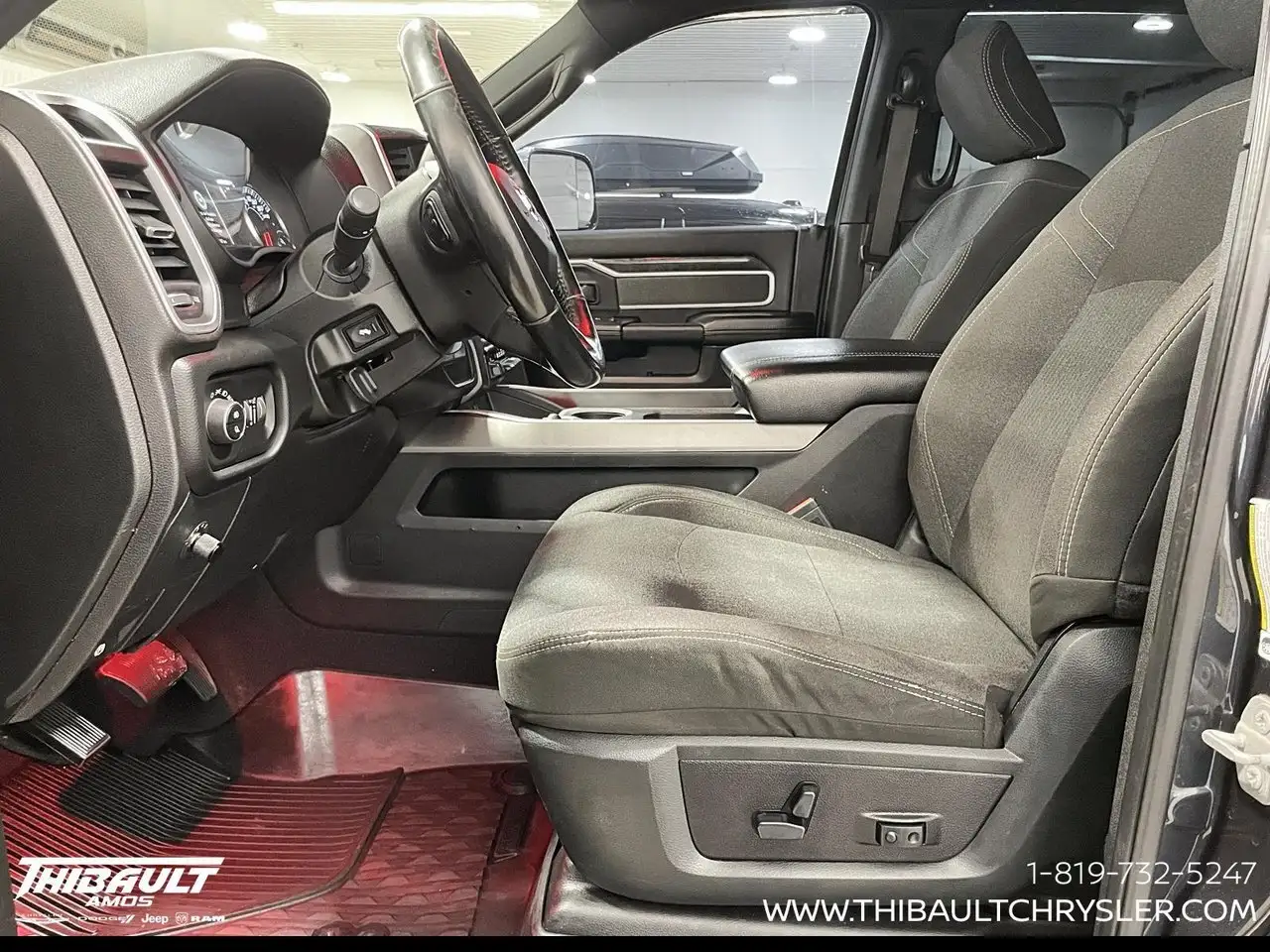 RAM 2500 снимка RAM 2500