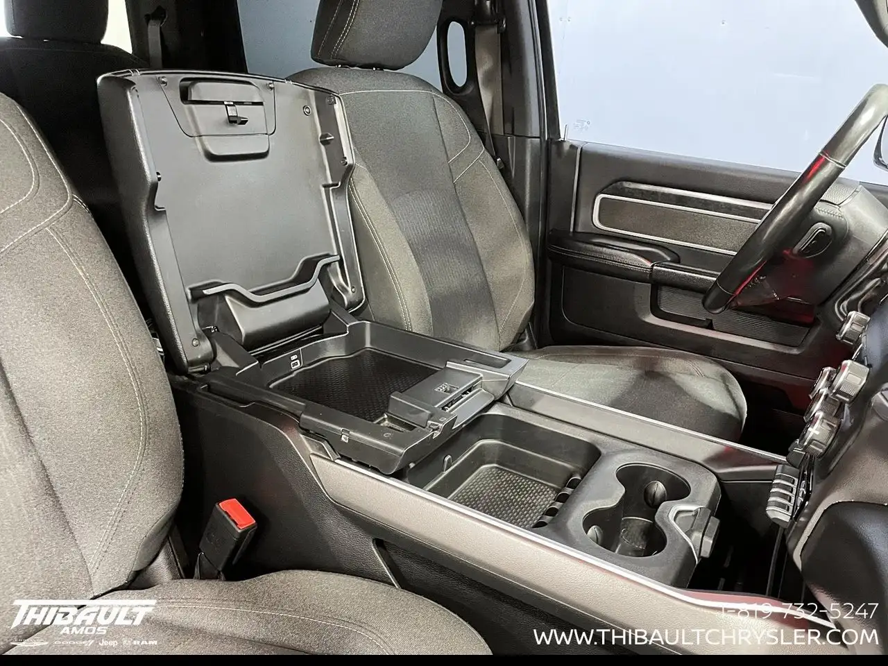 RAM 2500 снимка RAM 2500