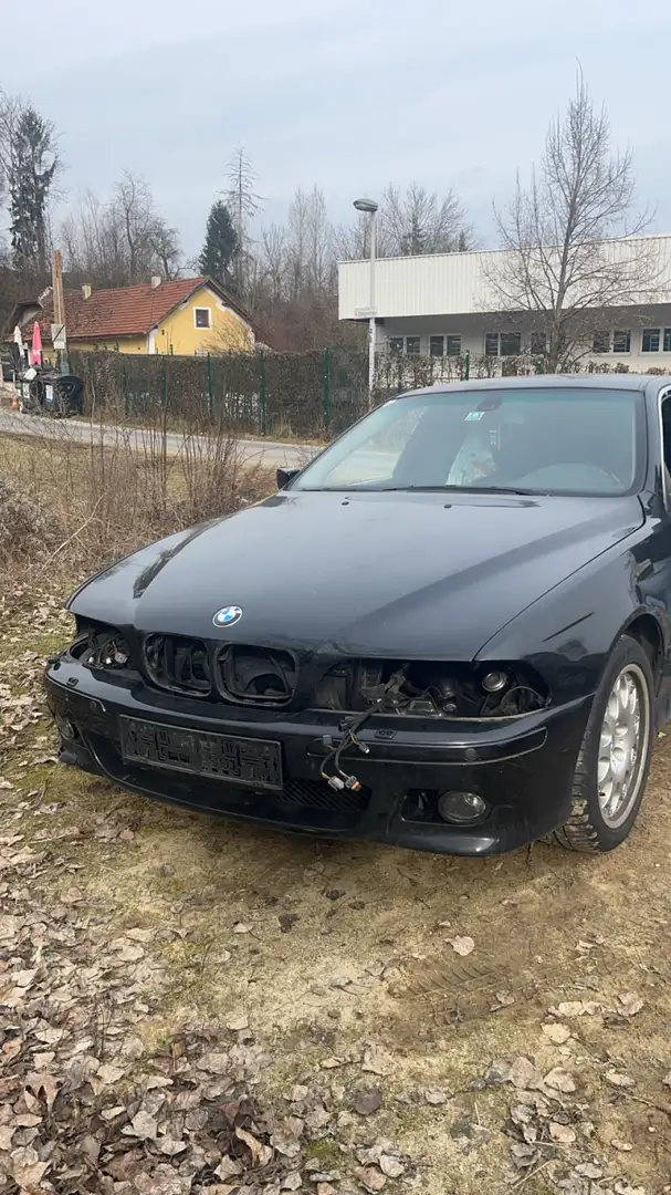 BMW 525 525d Edition lifestyle Schwarz - 2