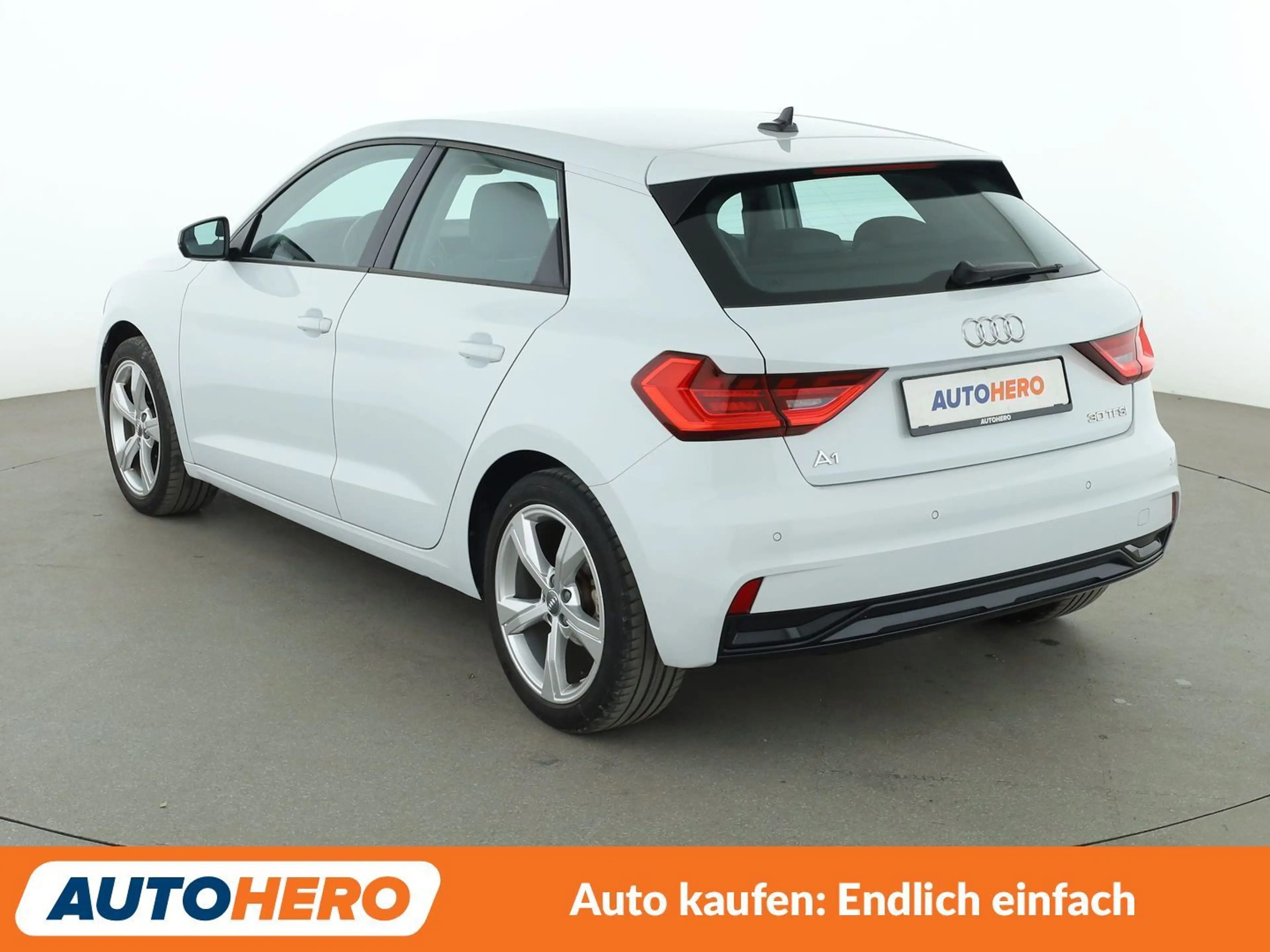 Audi A1 30 TFSI Advanced*NAVI*VC*PDC* — photo 4