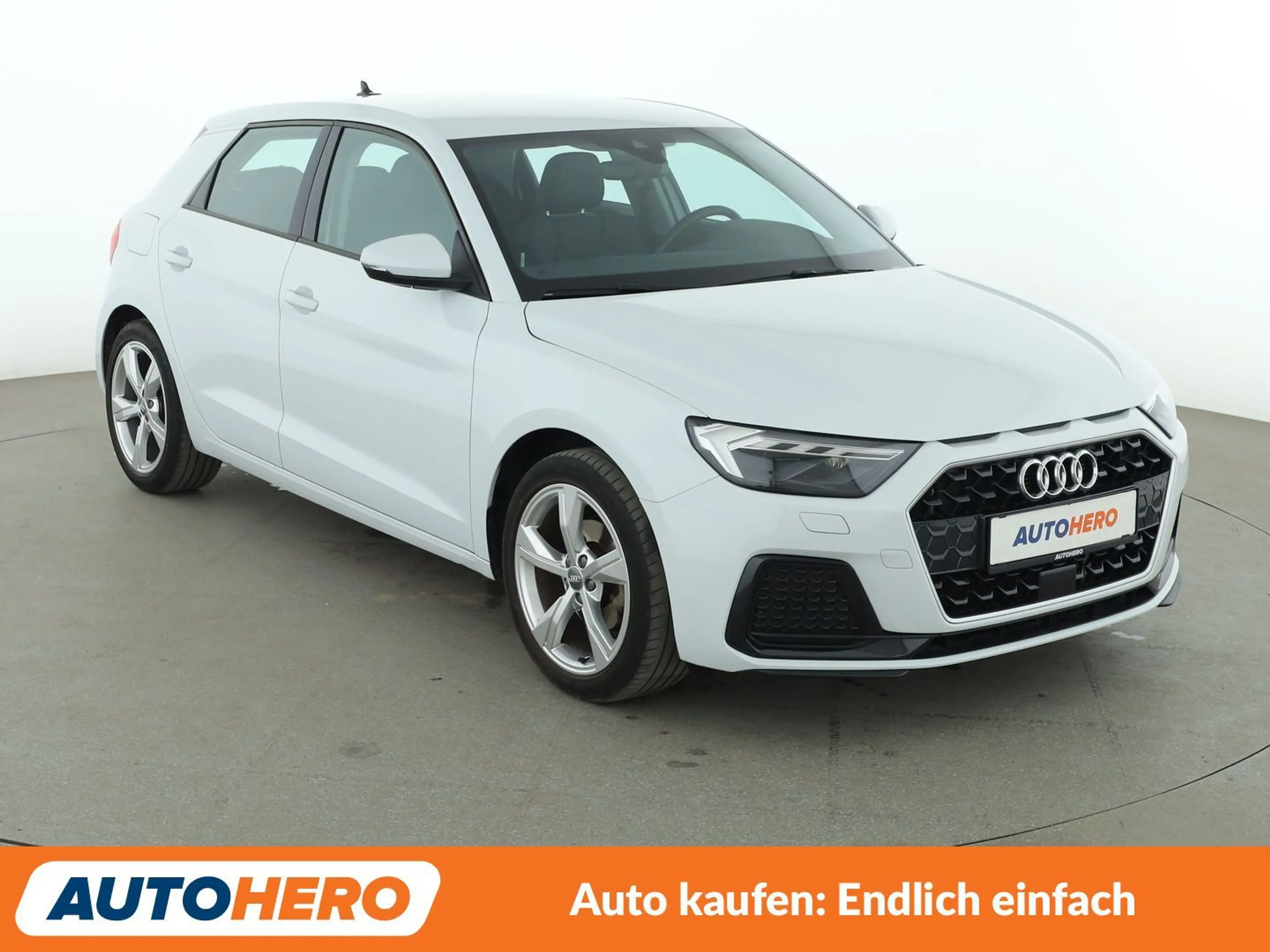 Audi A1 30 TFSI Advanced*NAVI*VC*PDC* — photo 8