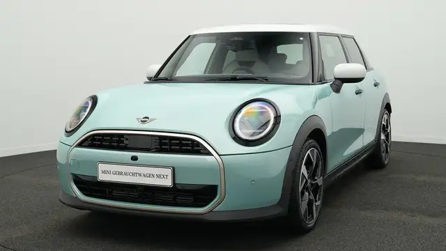 MINI Cooper C Favoured Trim