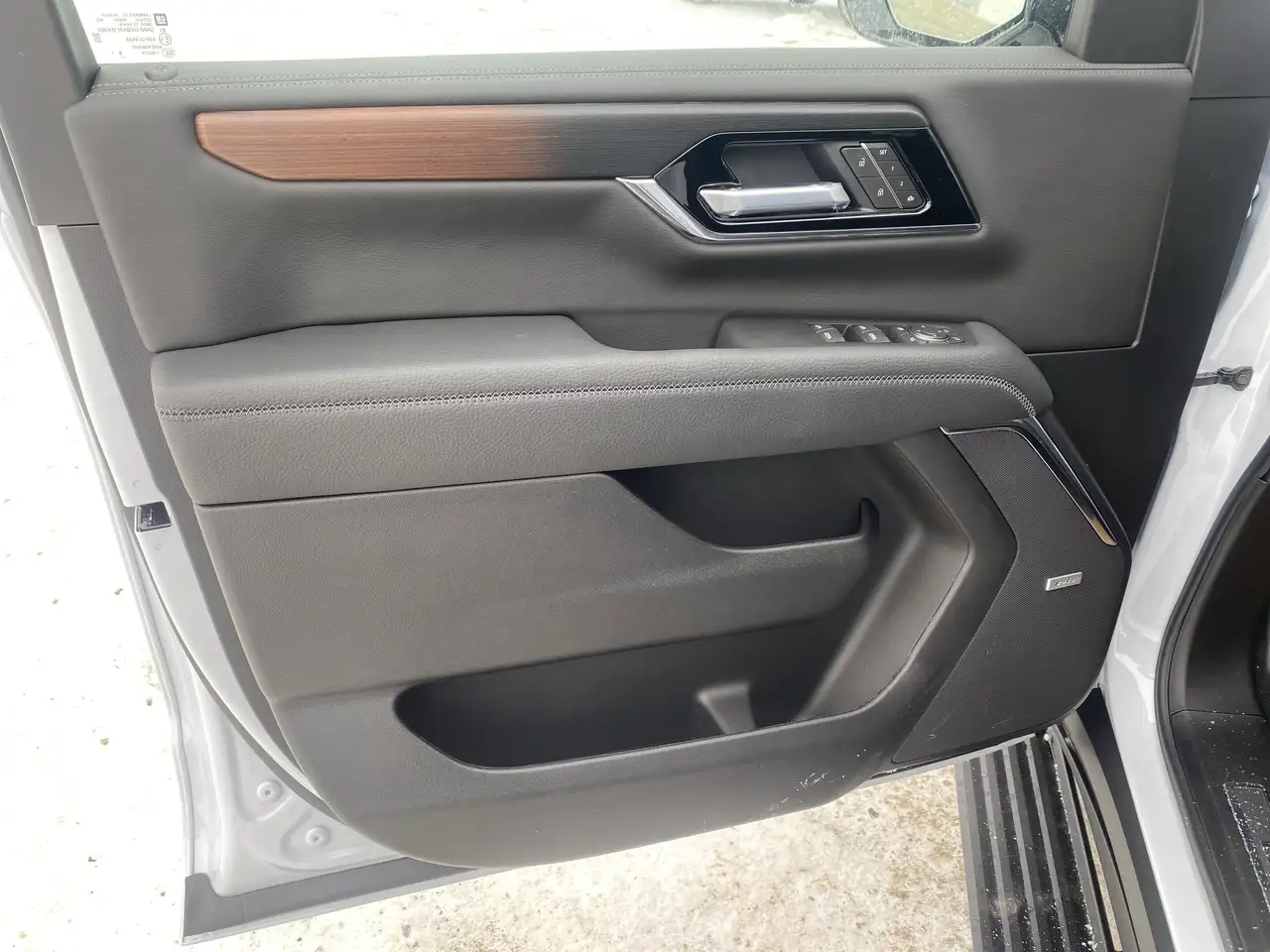 GMC Yukon снимка GMC Yukon
