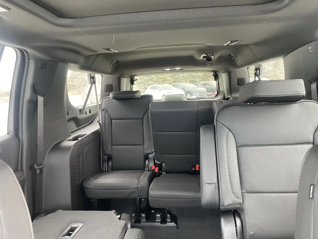 GMC Yukon снимка GMC Yukon