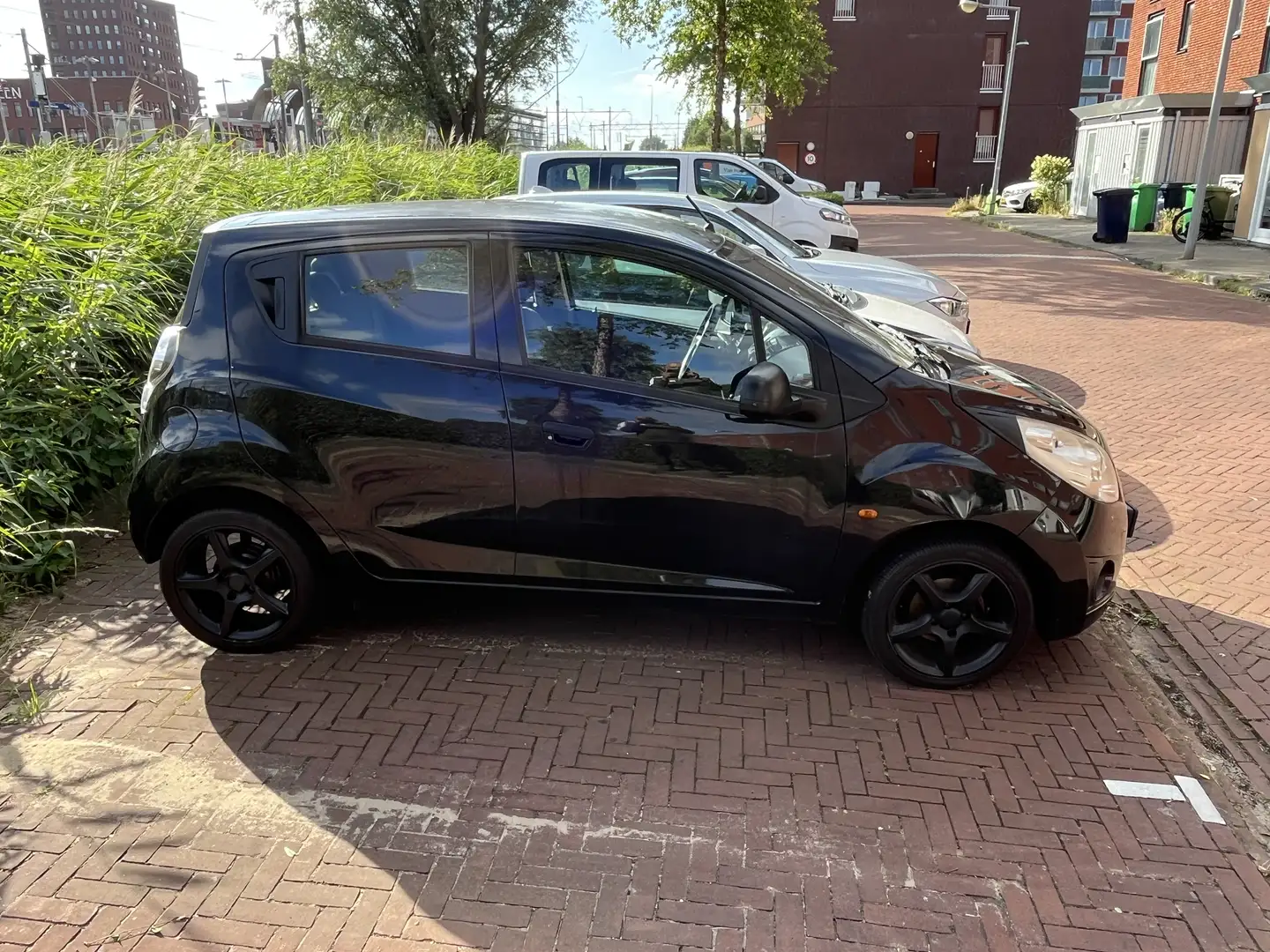 Chevrolet Spark 1.0 16V L Noir - 1