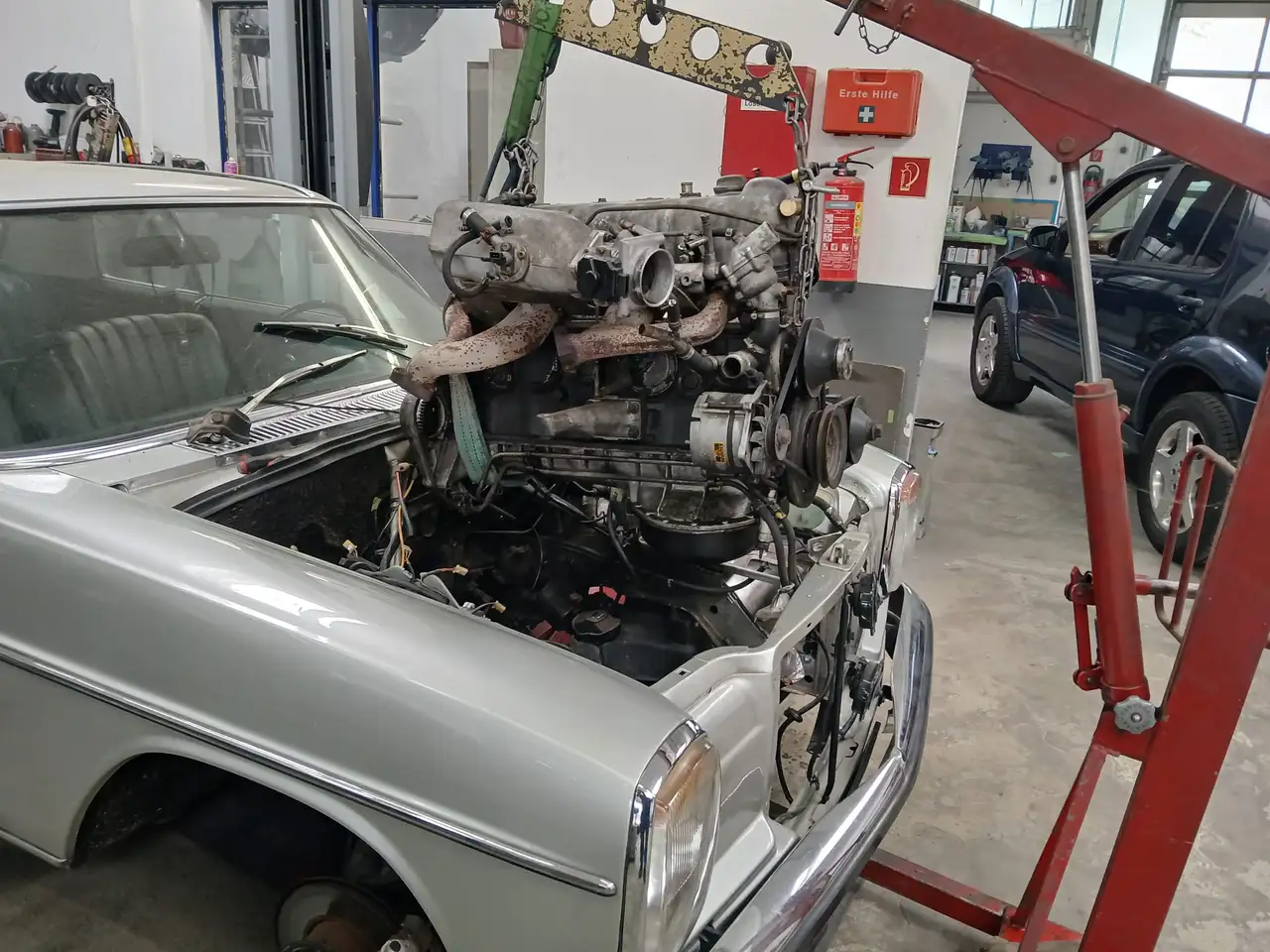Mercedes-Benz 250CE /8 Coupe Oldtimer mit Wertgutachten (Note 2- / 2,25), foto 8