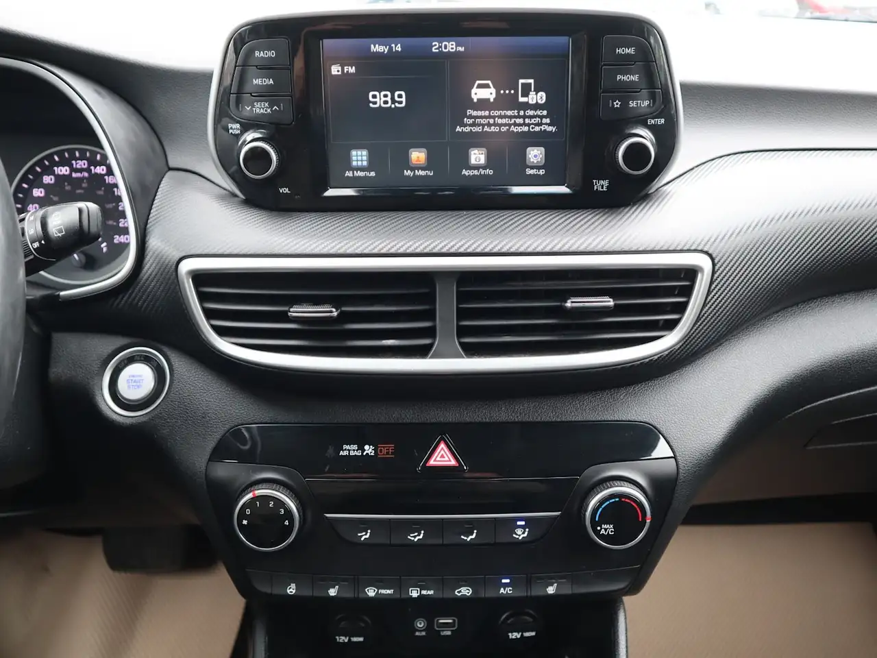 Hyundai TUCSON снимка Hyundai TUCSON