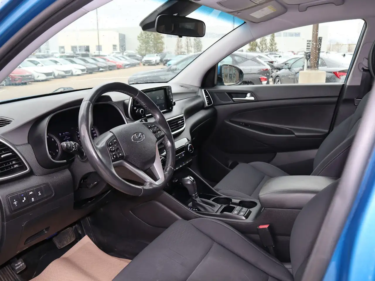 Hyundai TUCSON снимка Hyundai TUCSON