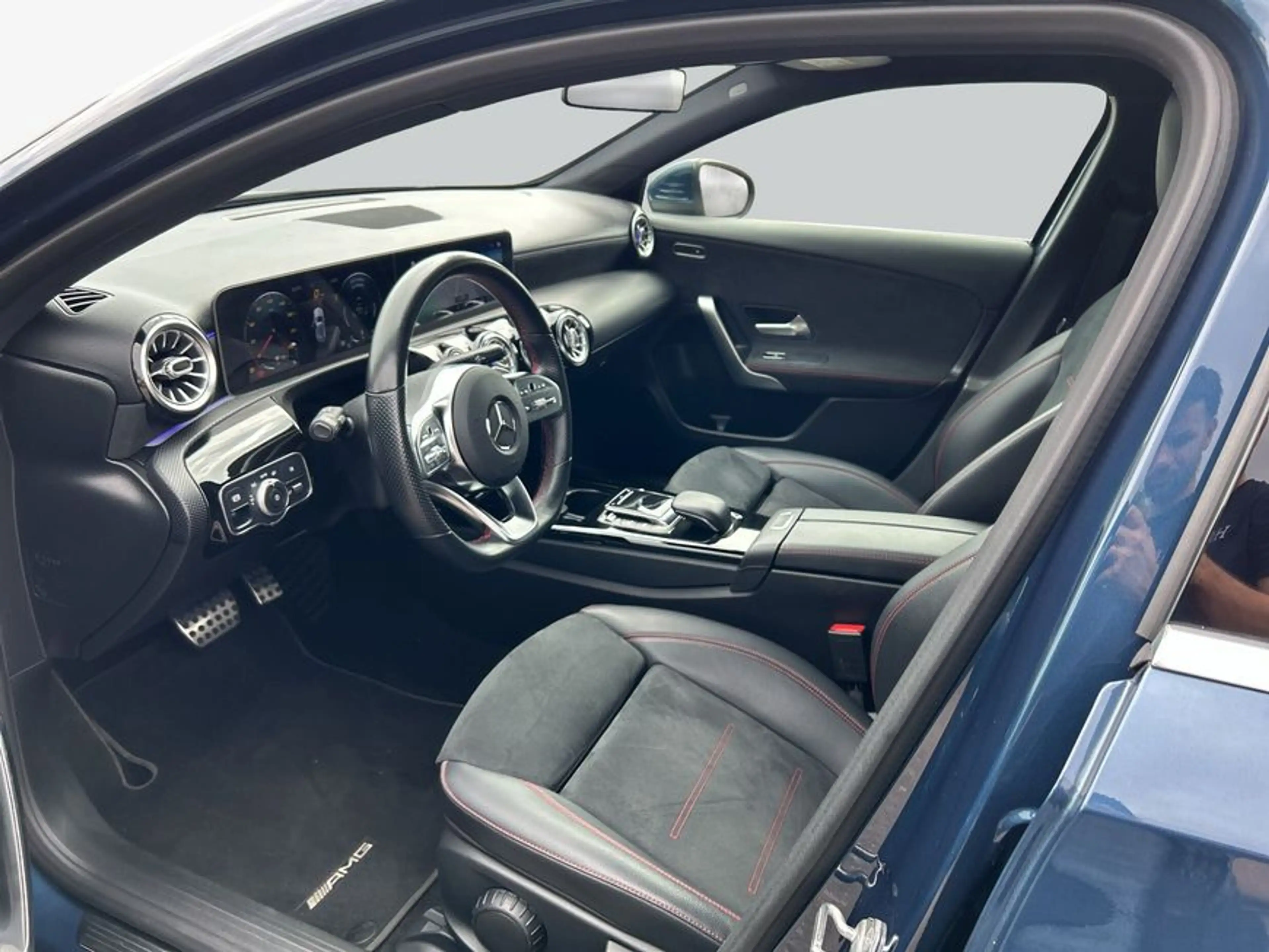 Mercedes-Benz A 200 A-Klasse — photo 9