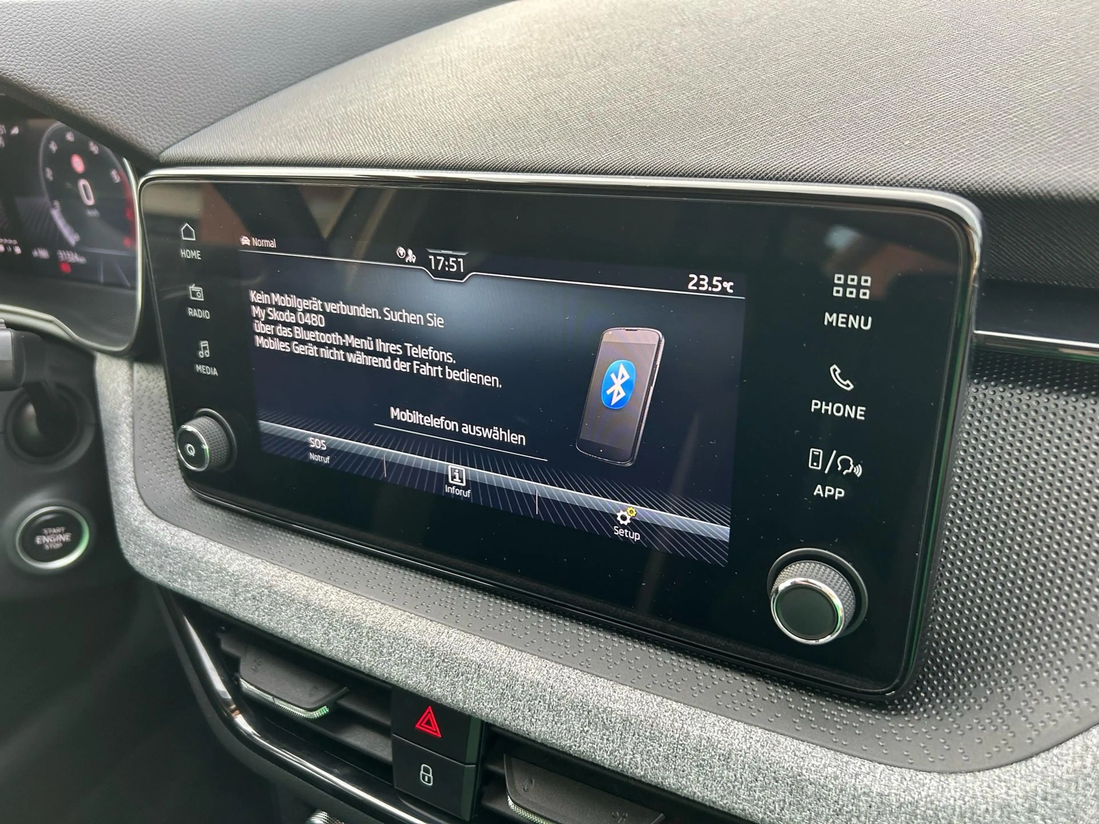 Skoda Kamiq Selection 1.0 TSI / Rückfahrkamera — photo 13
