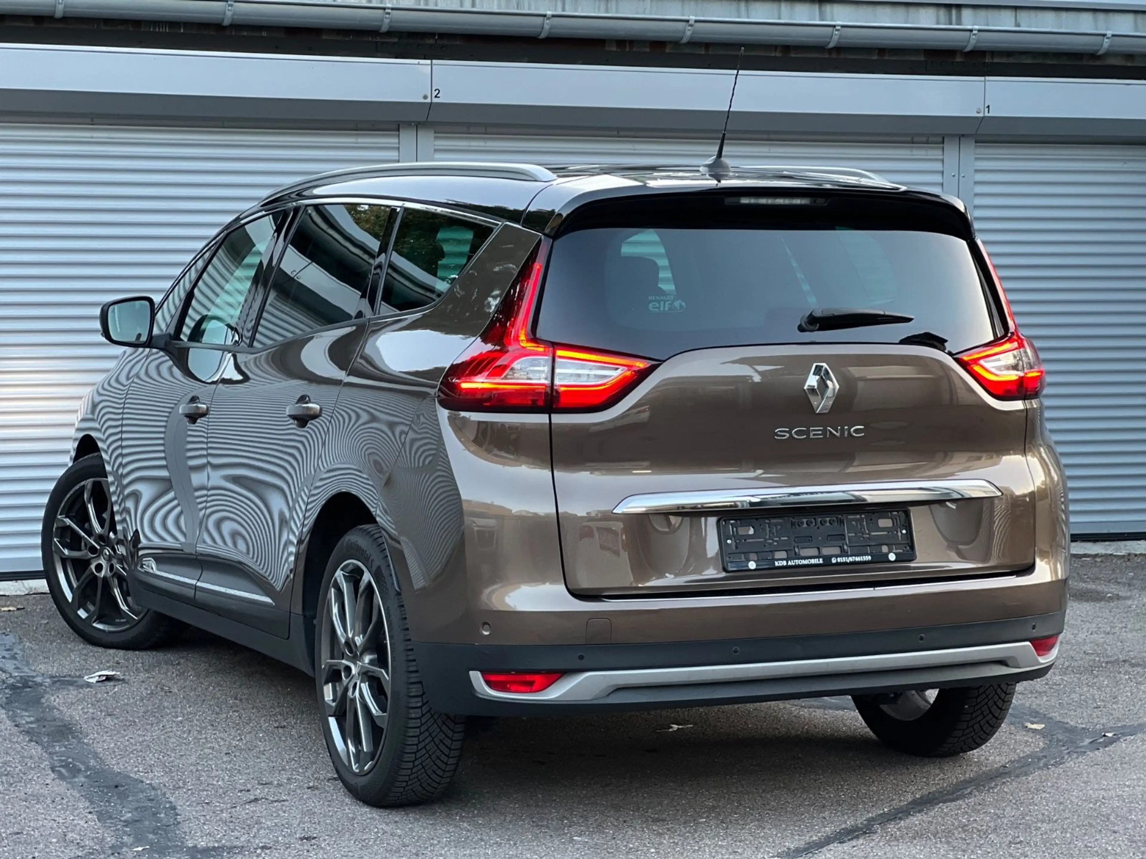 Renault Grand Scenic 160 EDC Initiale Paris AutomatikACC — photo 8