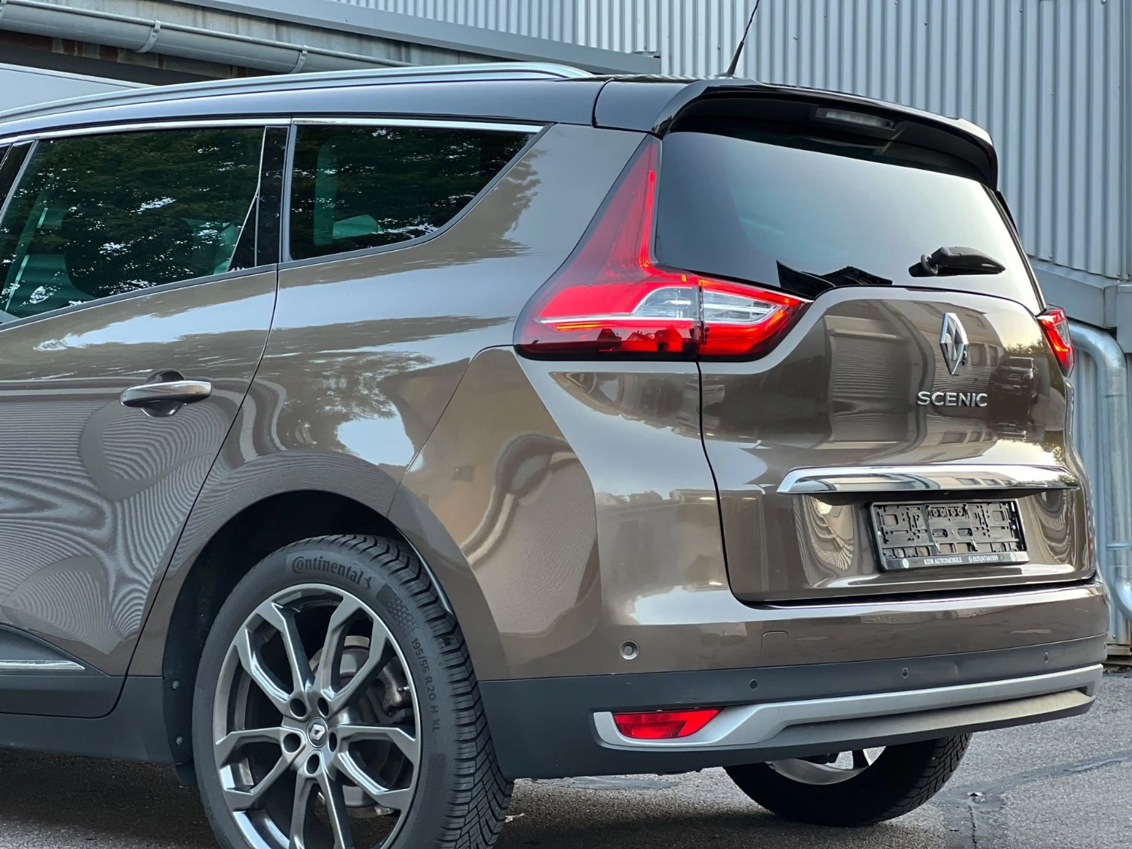 Renault Grand Scenic 160 EDC Initiale Paris AutomatikACC — photo 12