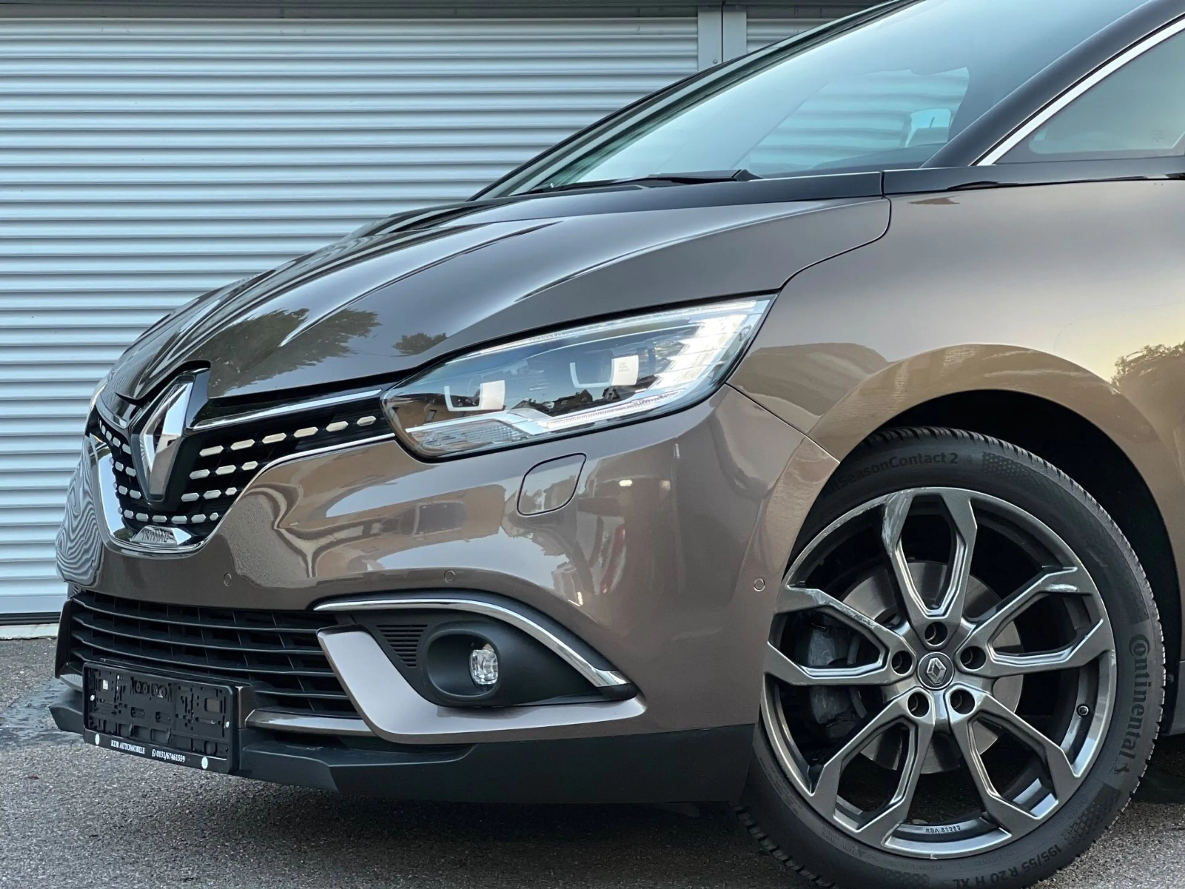 Renault Grand Scenic 160 EDC Initiale Paris AutomatikACC — photo 5
