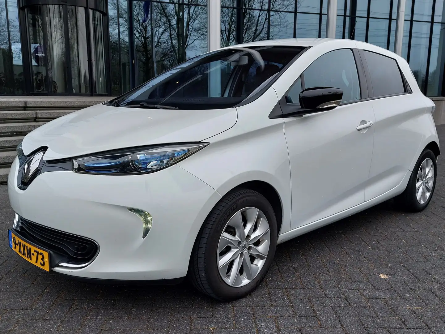 Renault ZOE Q210 Intens (huuraccu) | CLIMA |NAVI | CAMERA Blanc - 1