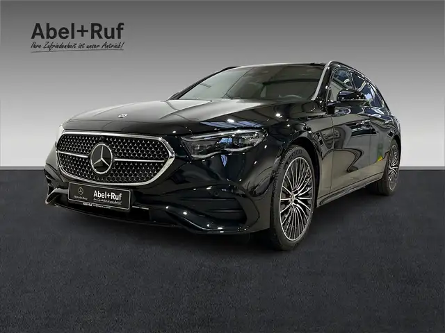 Mercedes-Benz E 450 d T 4M AMG+Superscreen+Burme+HuD+AHK+360°