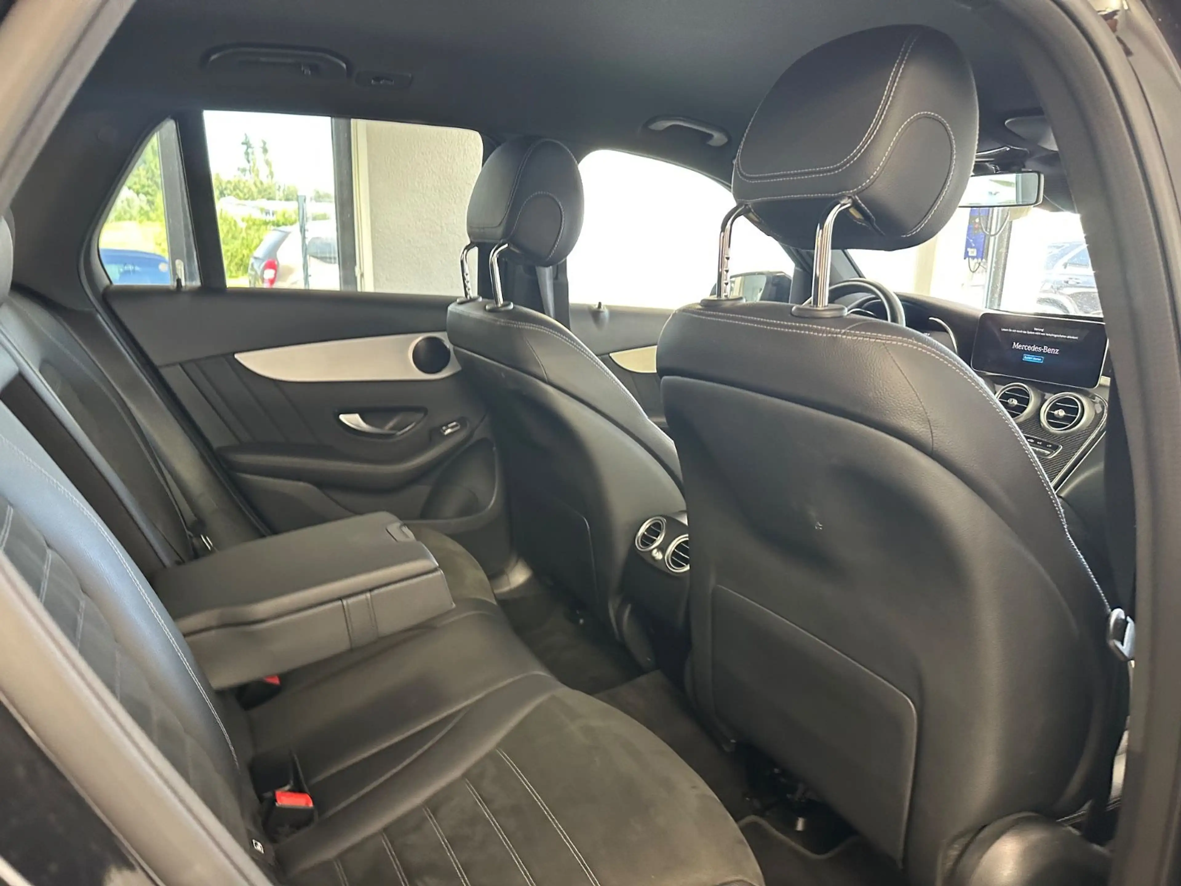 Mercedes-Benz GLC 400 d 4Matic AMG* — photo 15