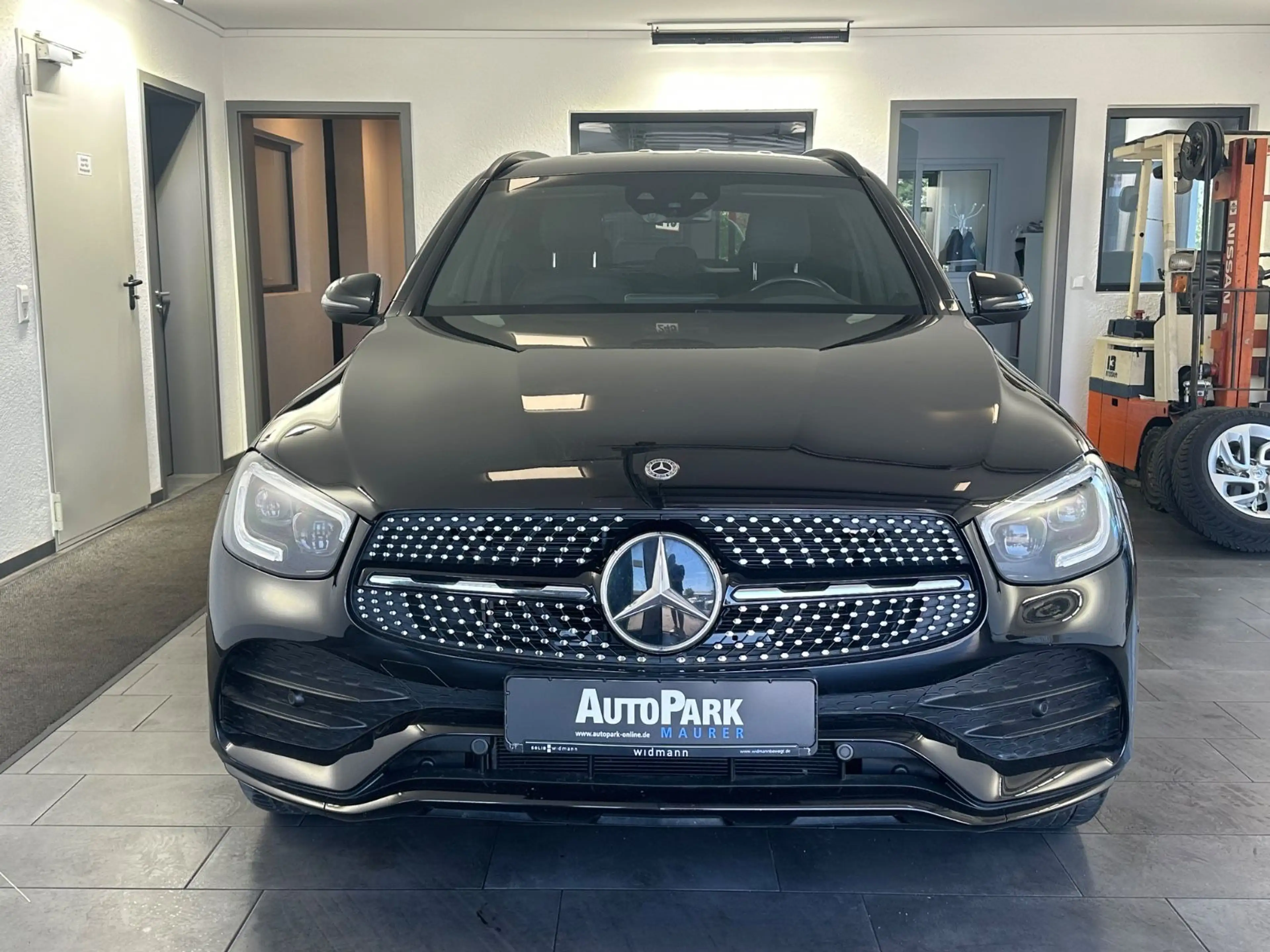 Mercedes-Benz GLC 400 d 4Matic AMG* — photo 3