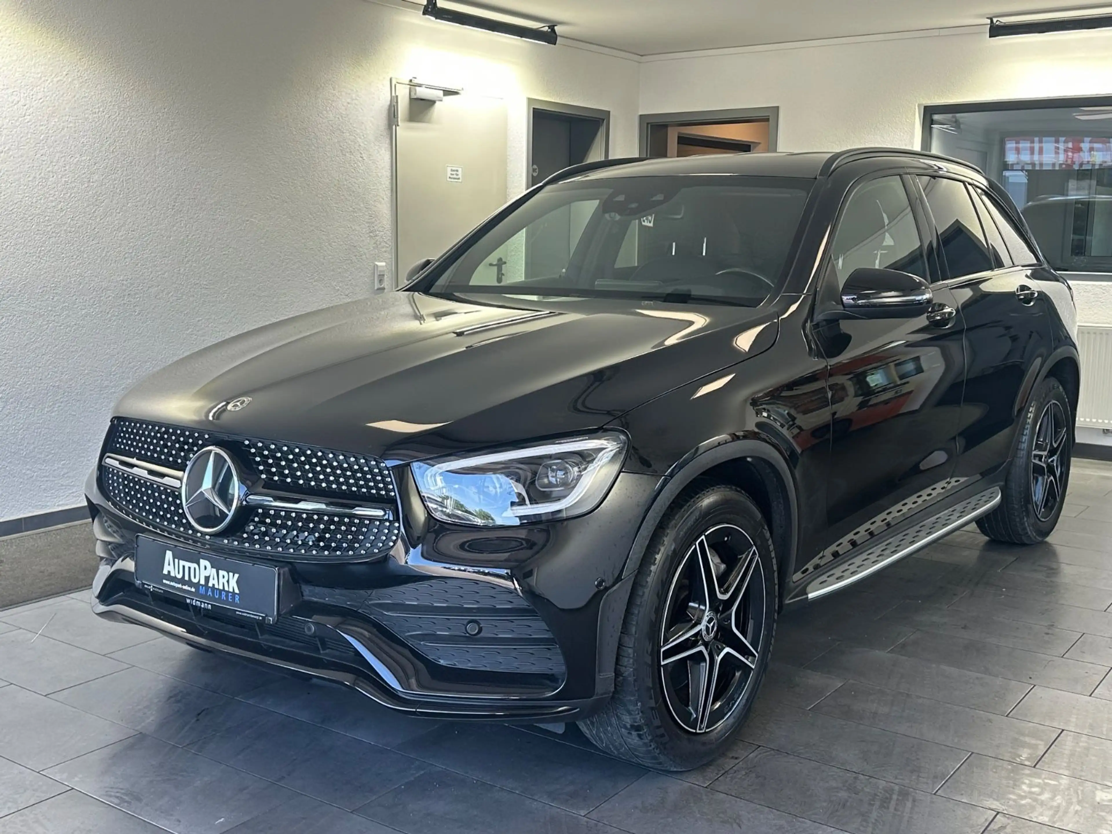 Mercedes-Benz GLC 400 d 4Matic AMG* — photo 2