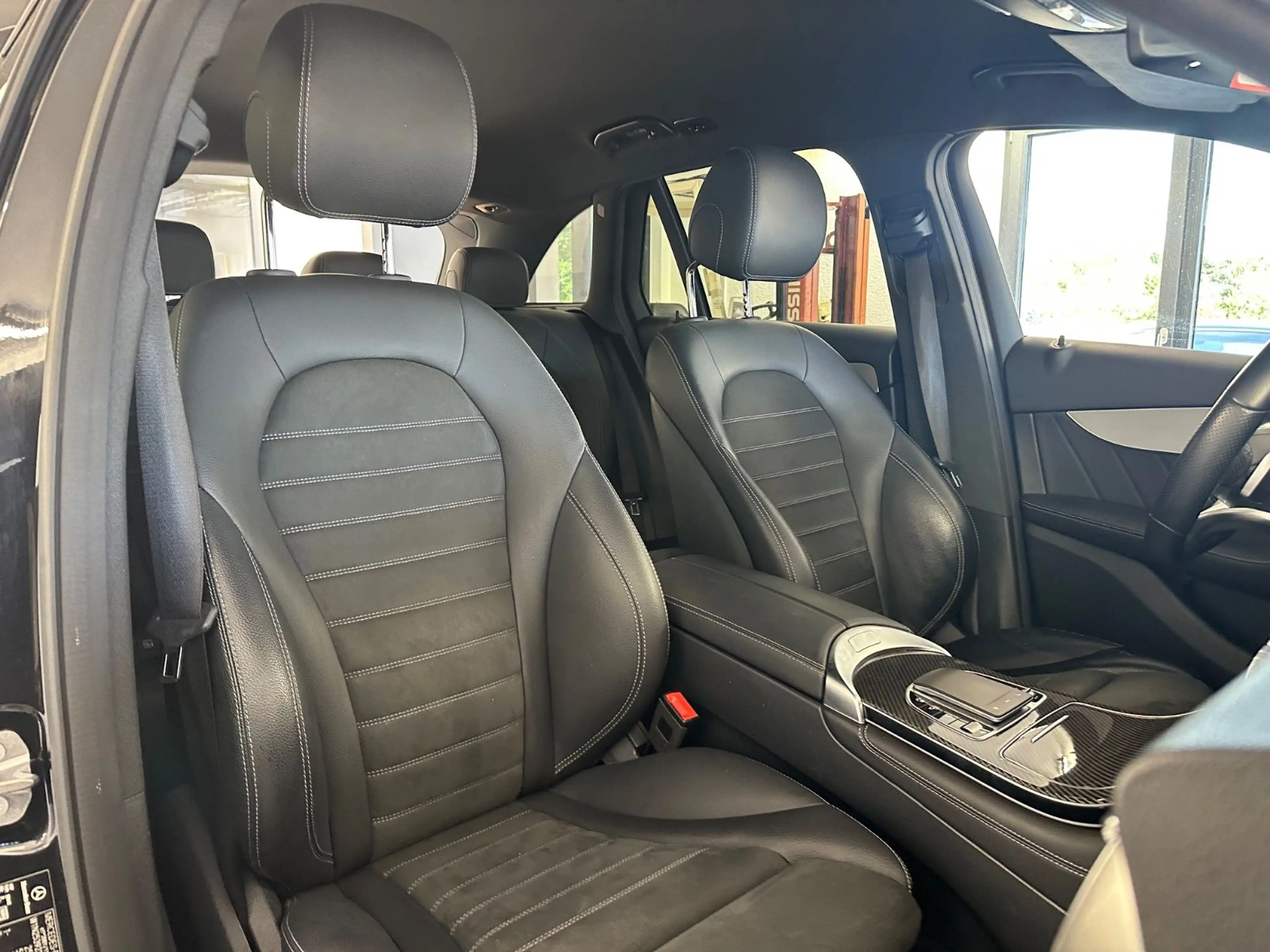 Mercedes-Benz GLC 400 d 4Matic AMG* — photo 13
